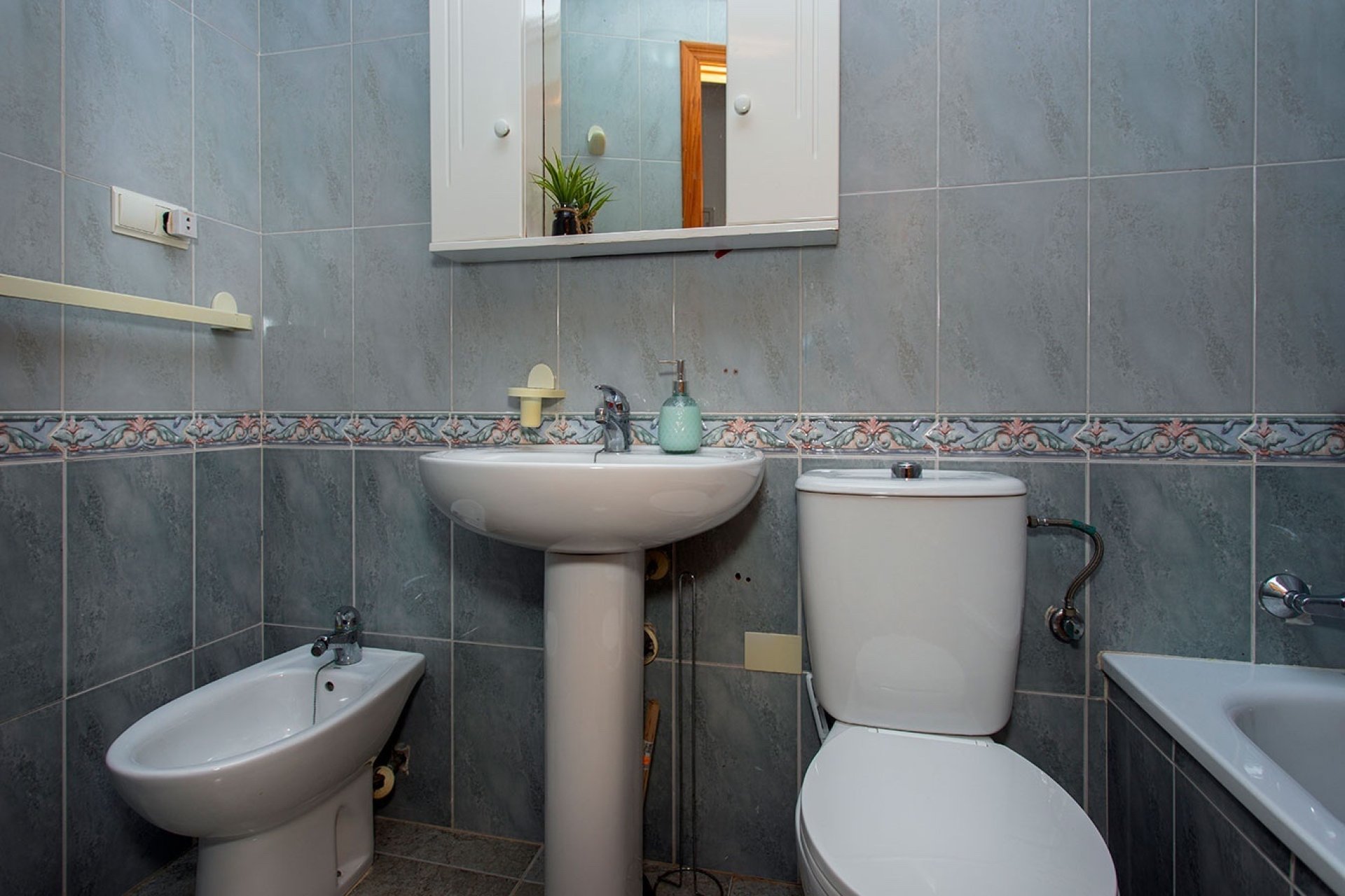 Resale - Apartment / flat - Torrevieja - Playa Los Locos