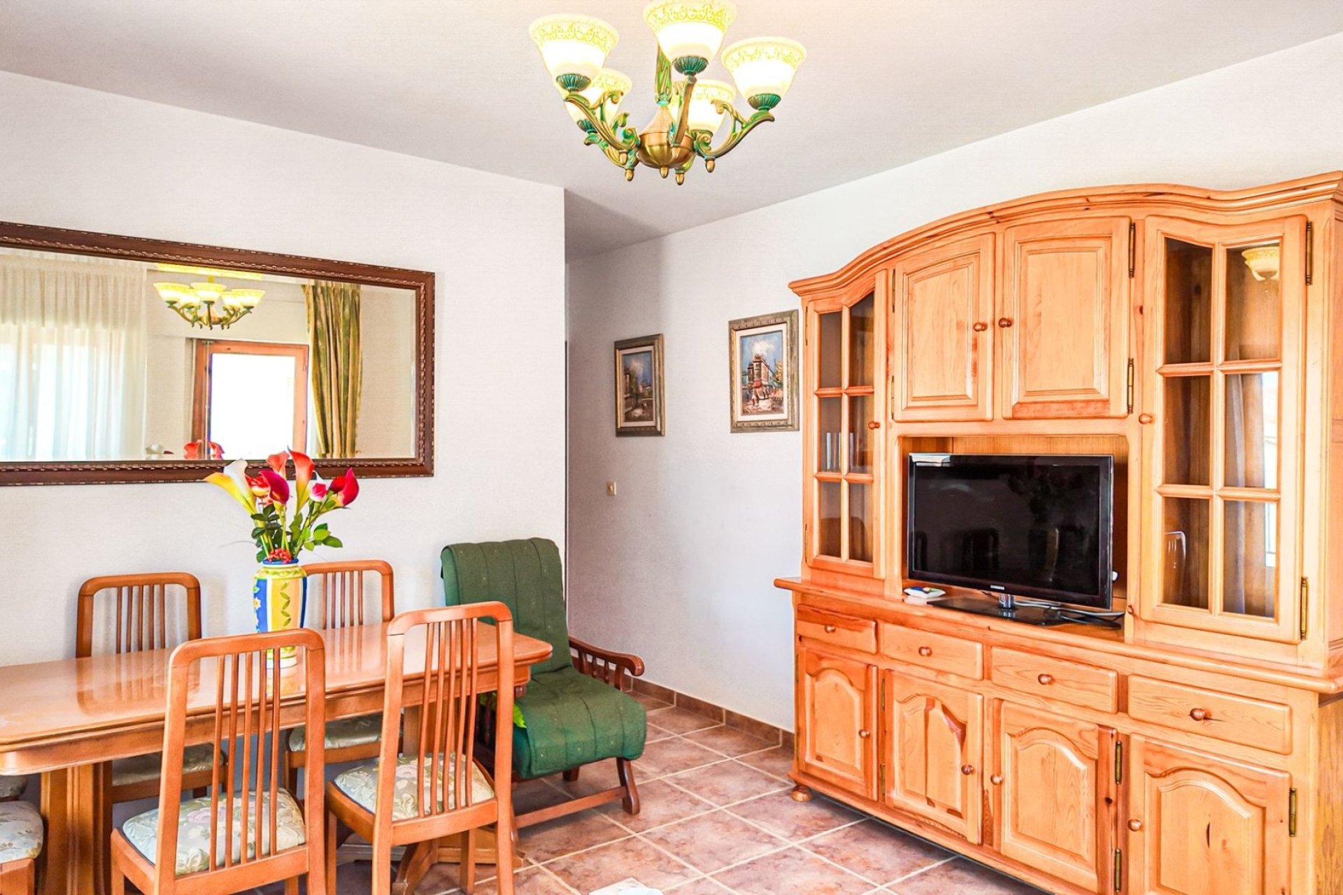 Resale - Apartment / flat - Torrevieja - Playa Los Naufragos