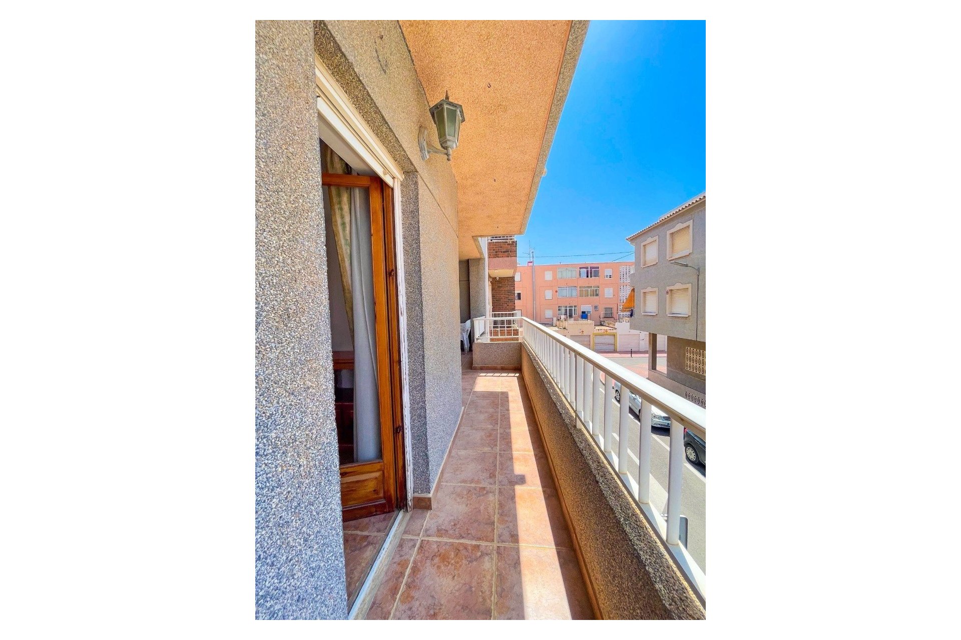 Resale - Apartment / flat - Torrevieja - Playa Los Naufragos