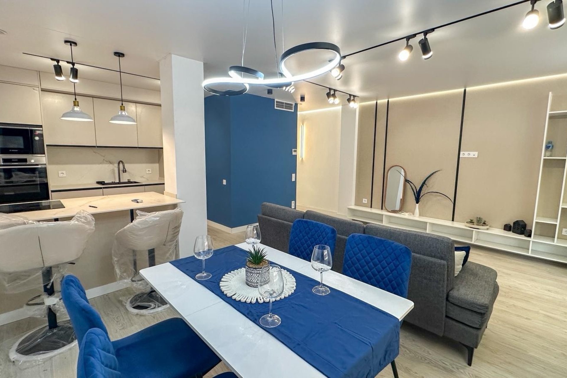 Resale - Apartment / flat - Torrevieja - Playa Los Naufragos
