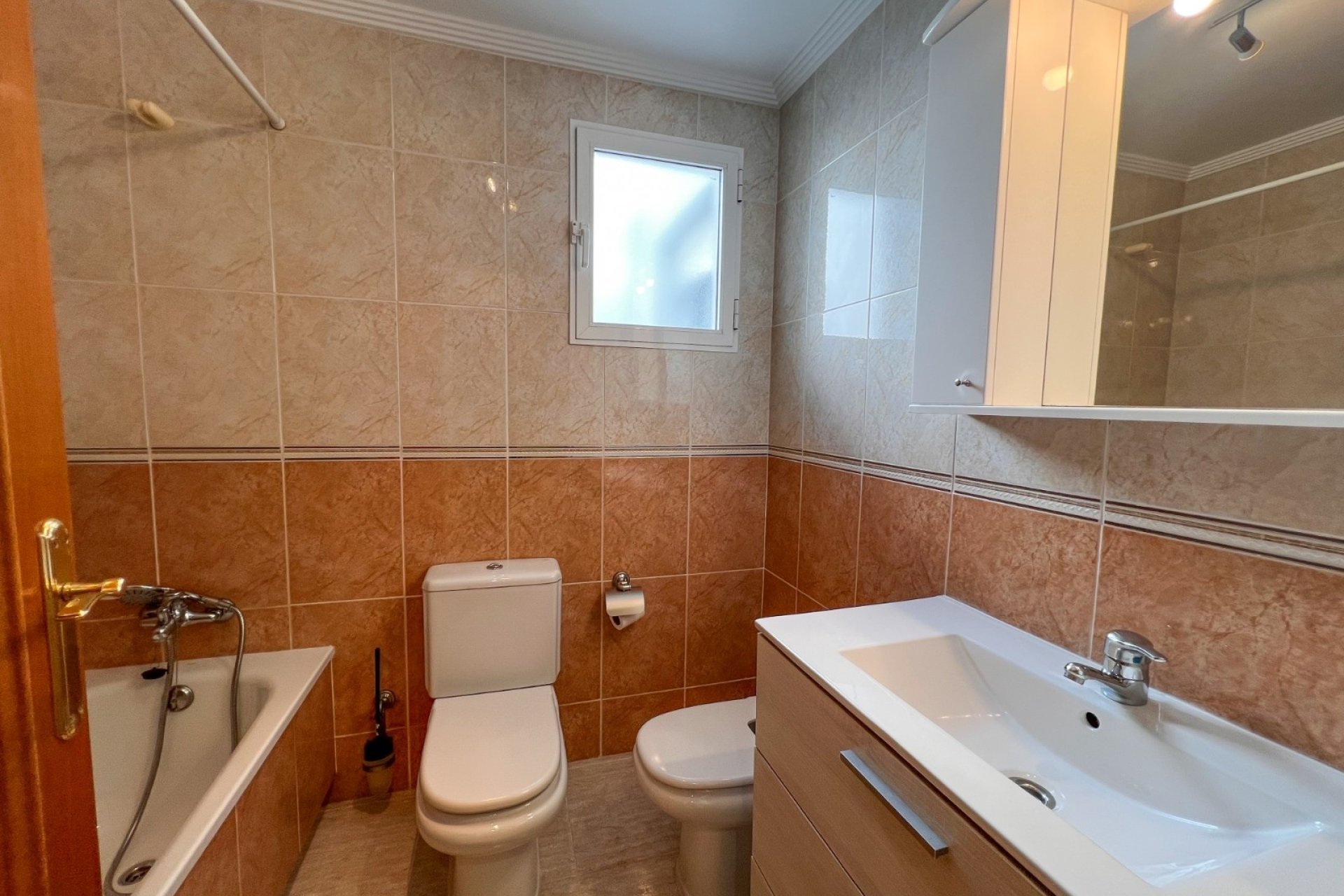 Resale - Apartment / flat - Torrevieja