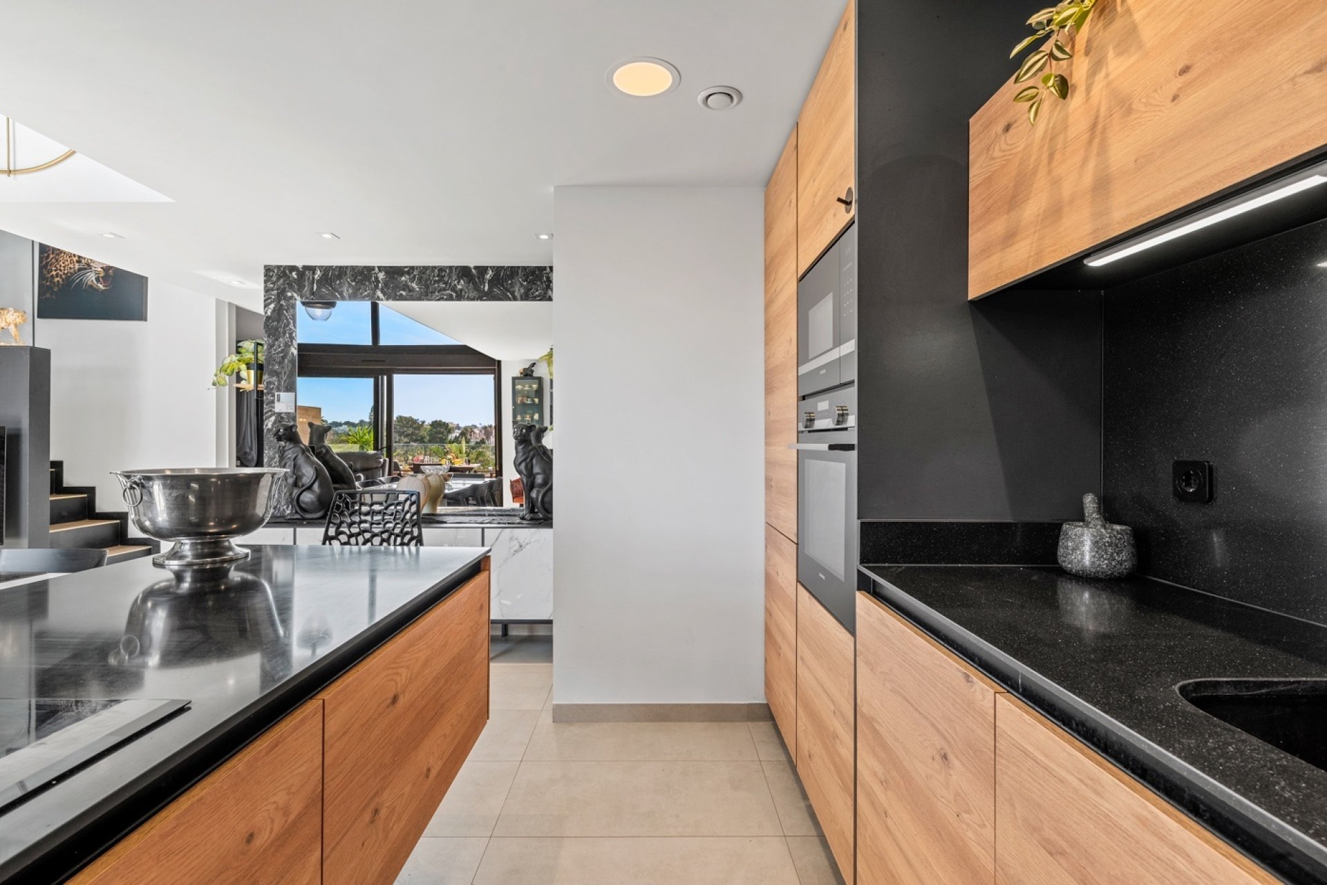 Resale - Apartment / flat - Villamartín