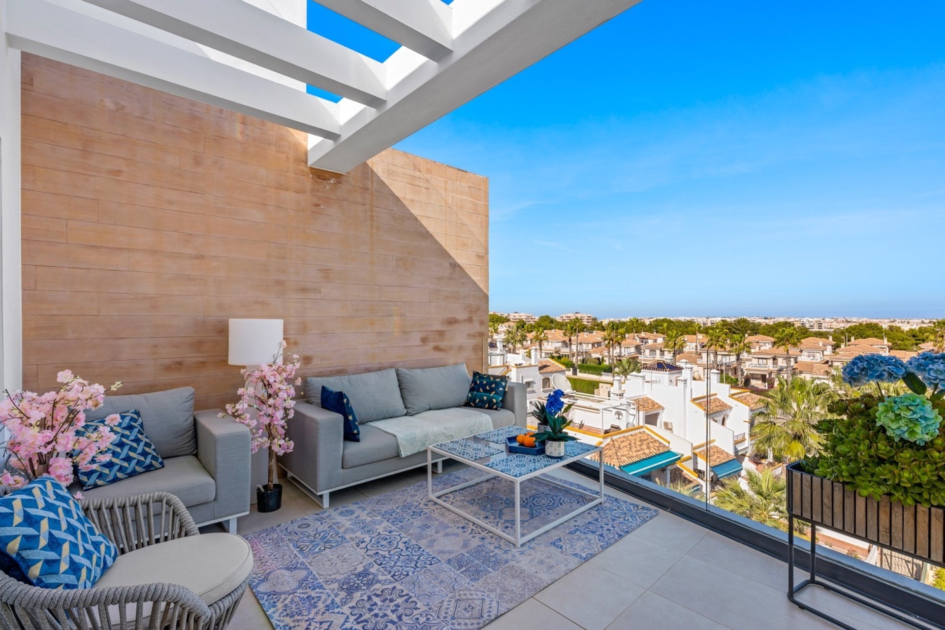 Resale - Apartment / flat - Villamartín
