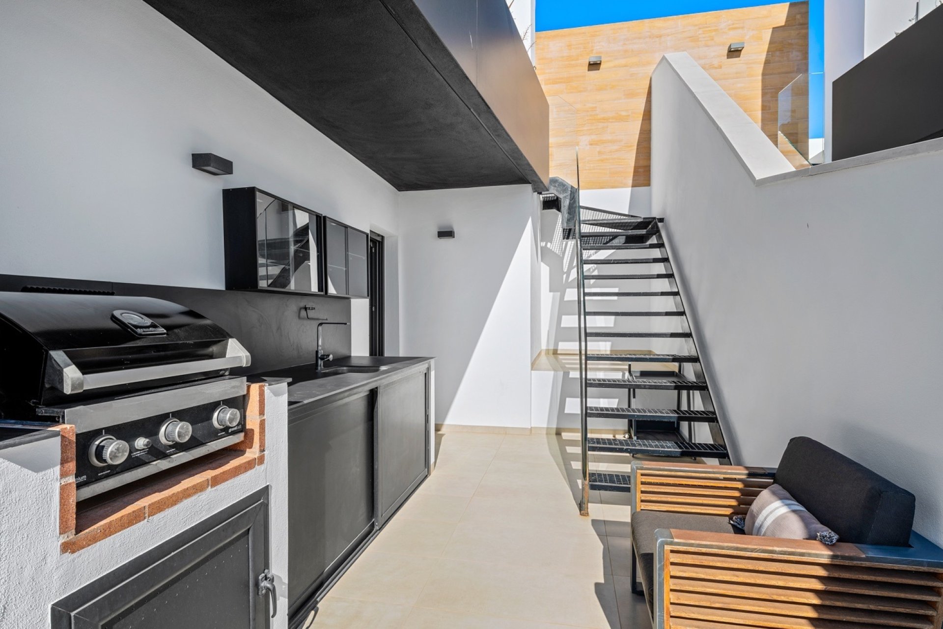 Resale - Apartment / flat - Villamartín