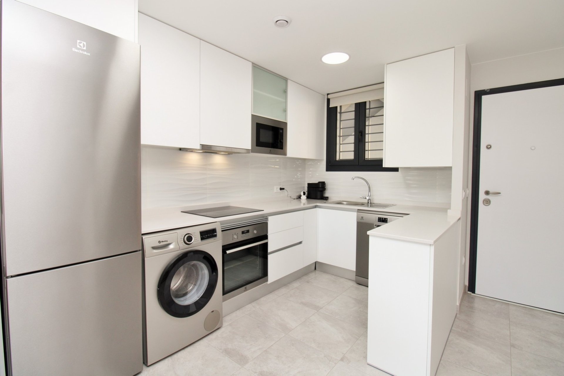 Resale - Apartment / flat - Villamartín