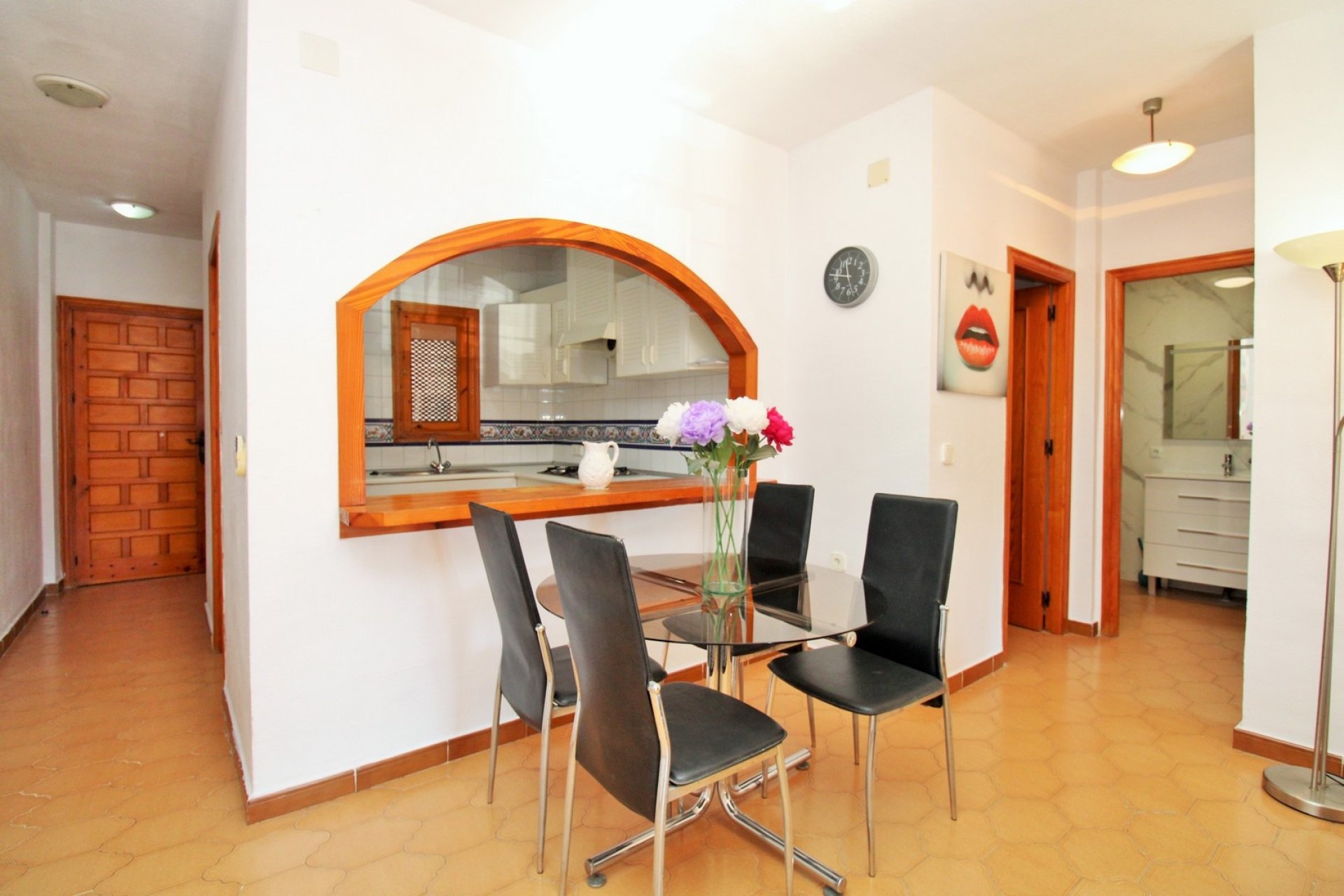 Resale - Apartment / flat - Villamartín