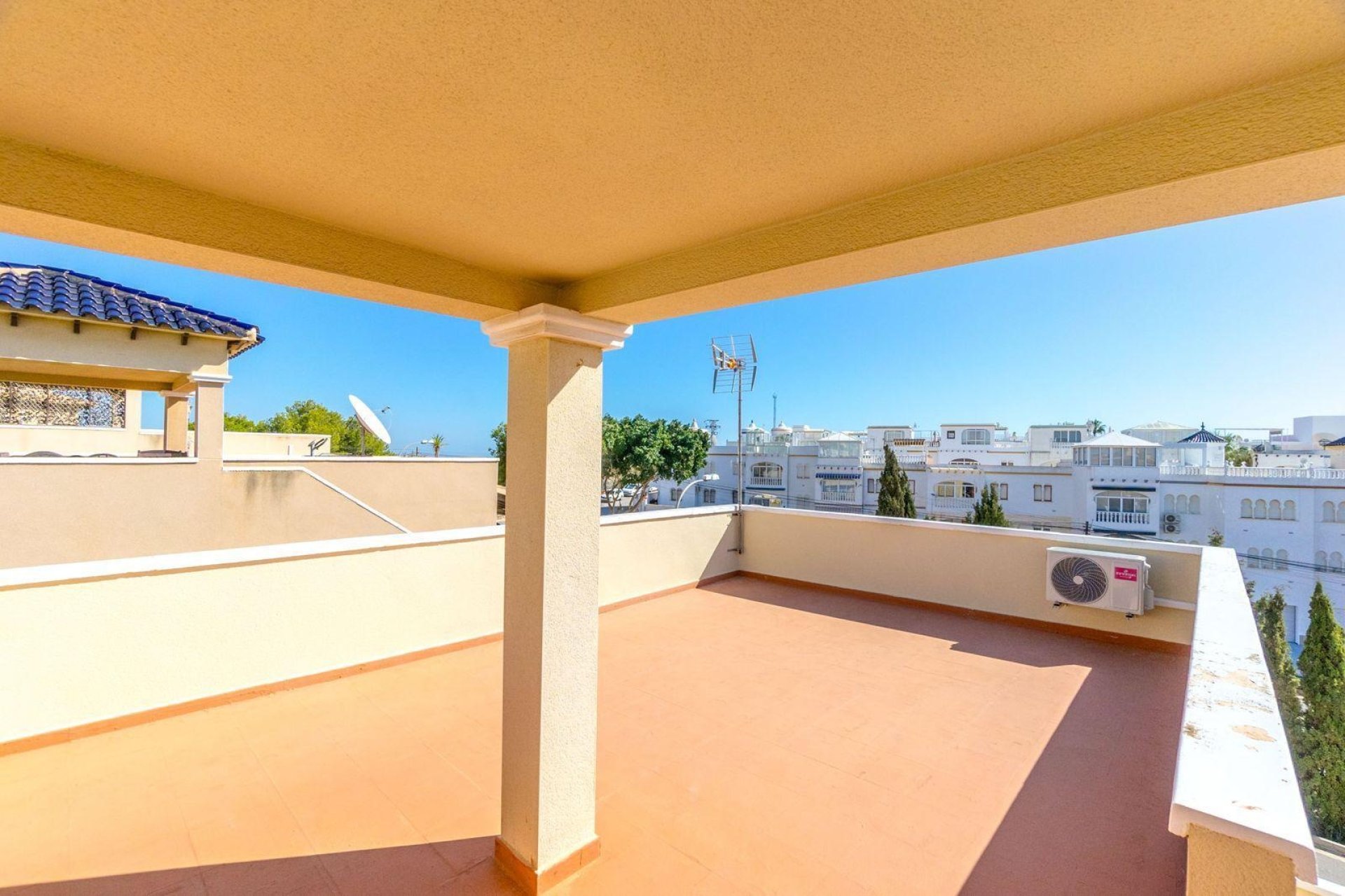 Resale - Bungalow - Orihuela Costa - Las Filipinas