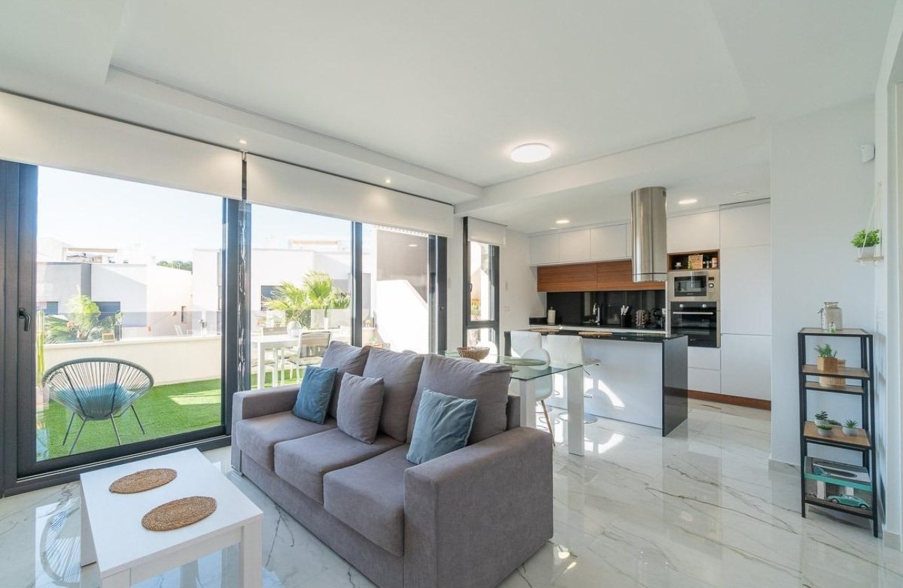Resale - Bungalow - Orihuela Costa - Villamartin
