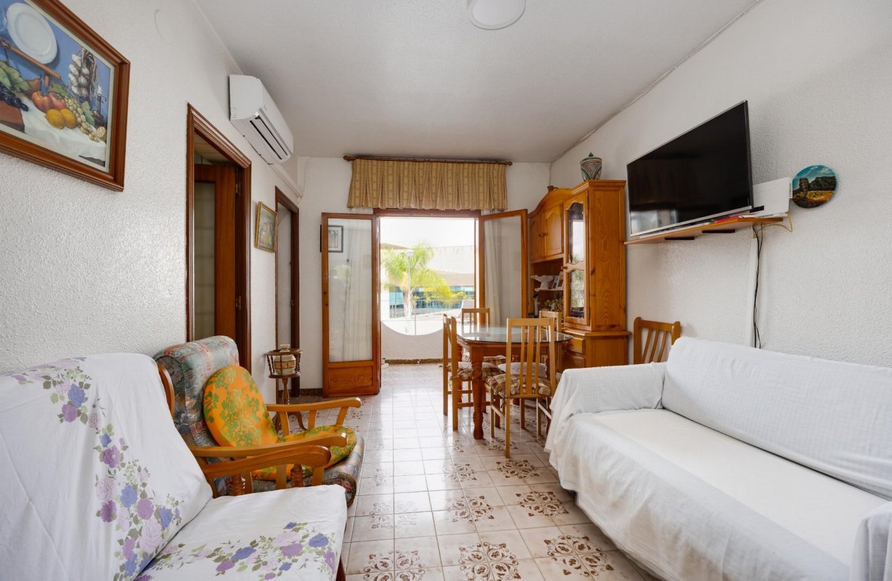 Resale - Bungalow - Torrevieja - Playa del Acequión