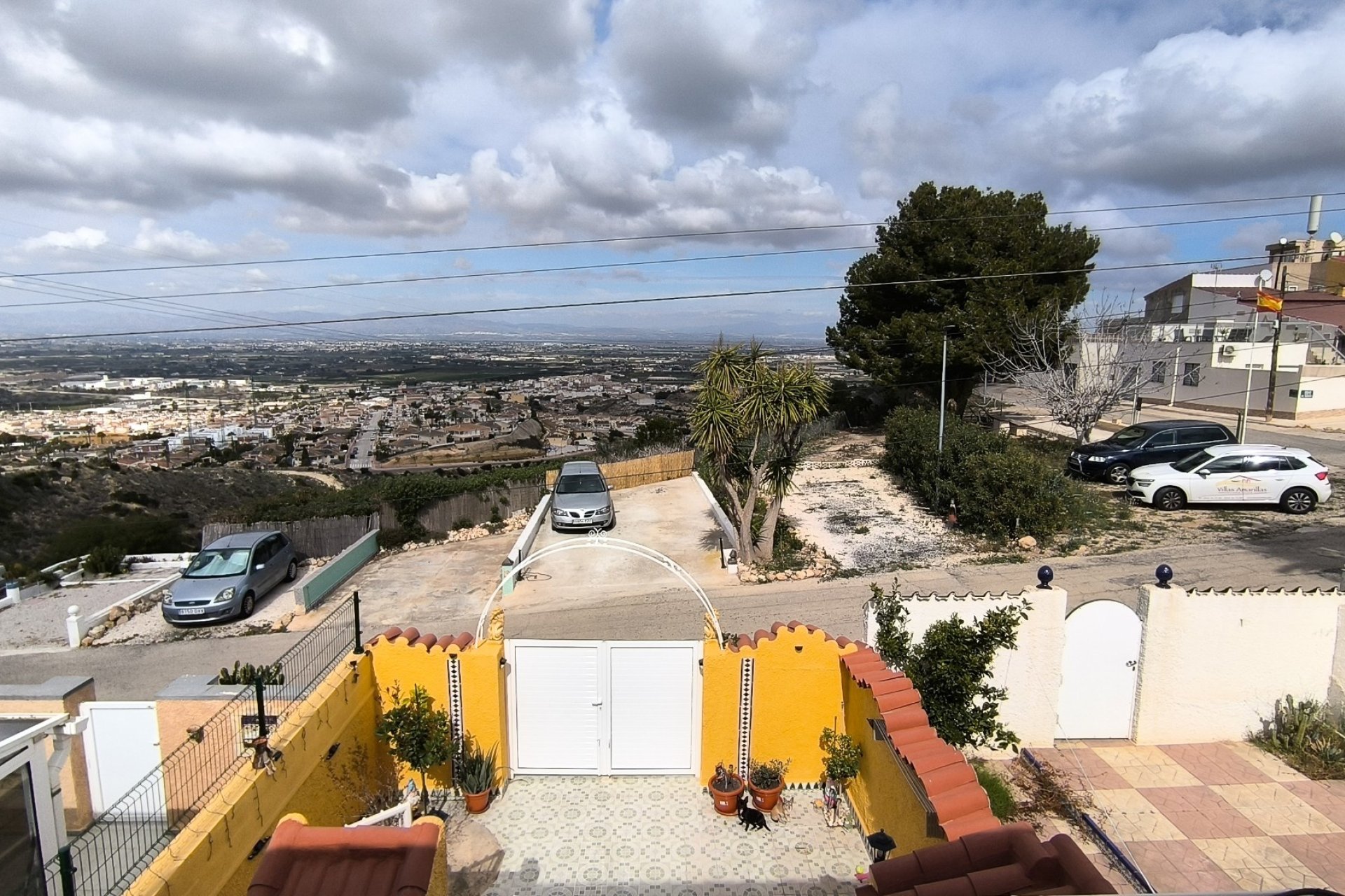 Resale - Townhouse - Ciudad Quesada