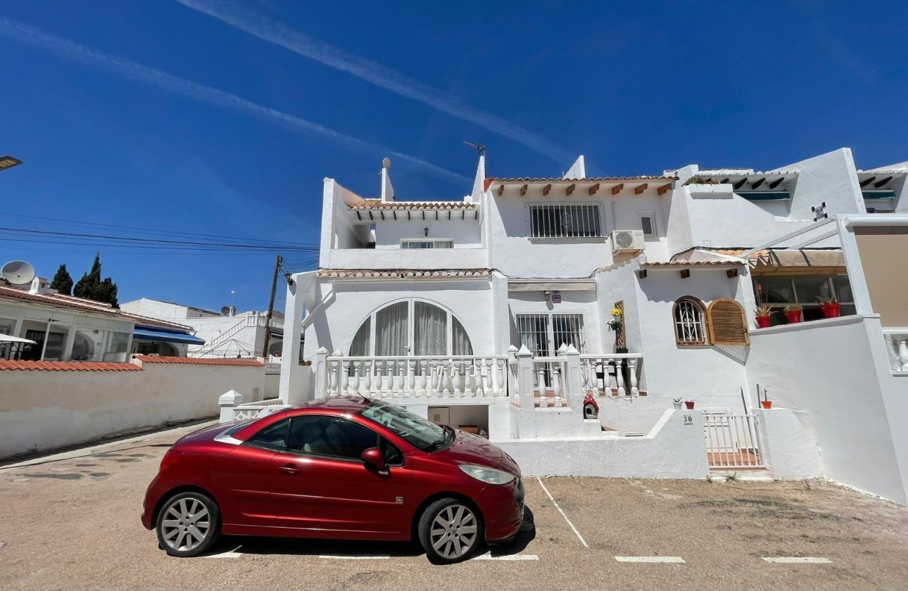 Resale - Townhouse - Ciudad Quesada