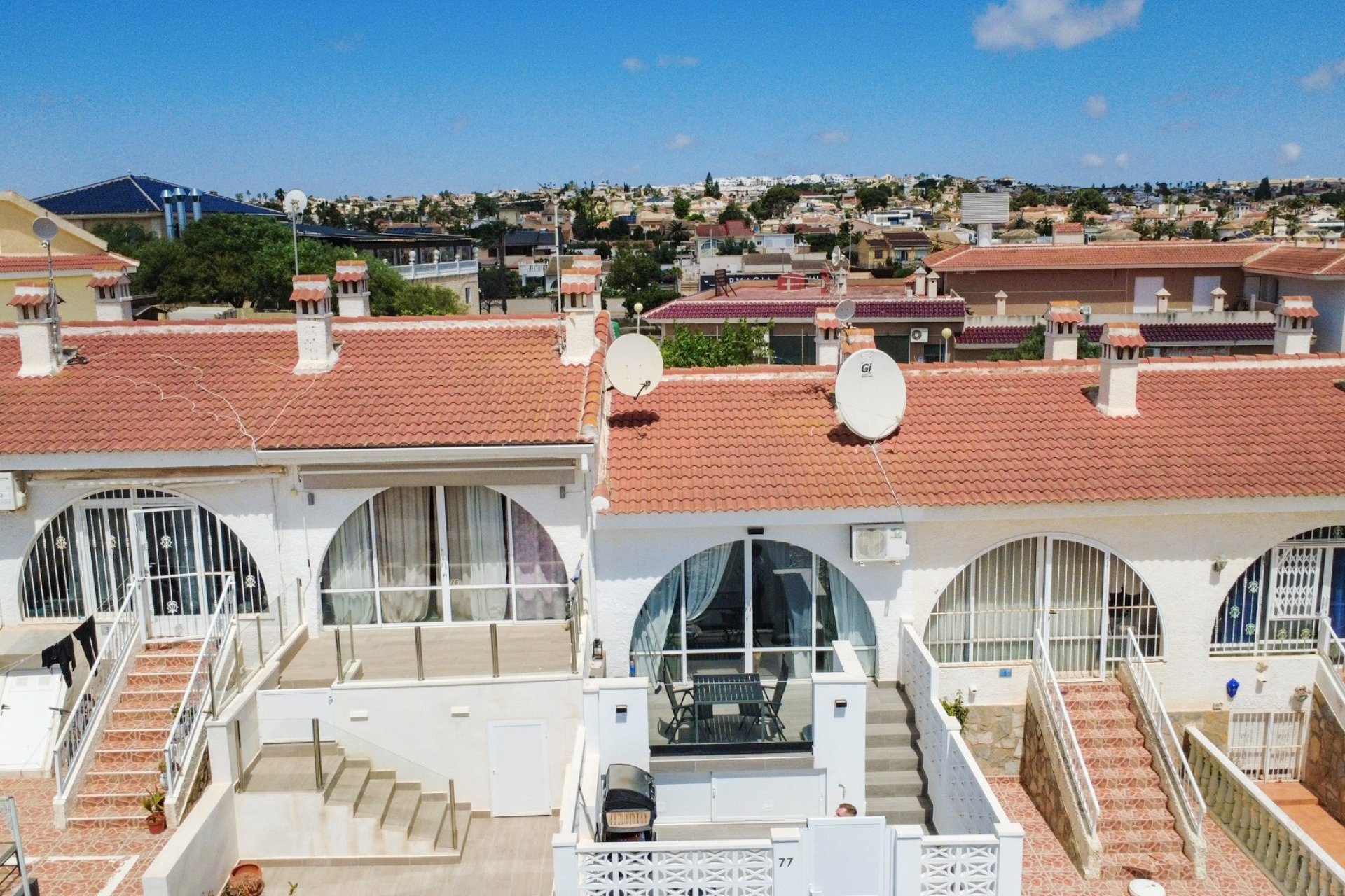 Resale - Townhouse - Ciudad Quesada