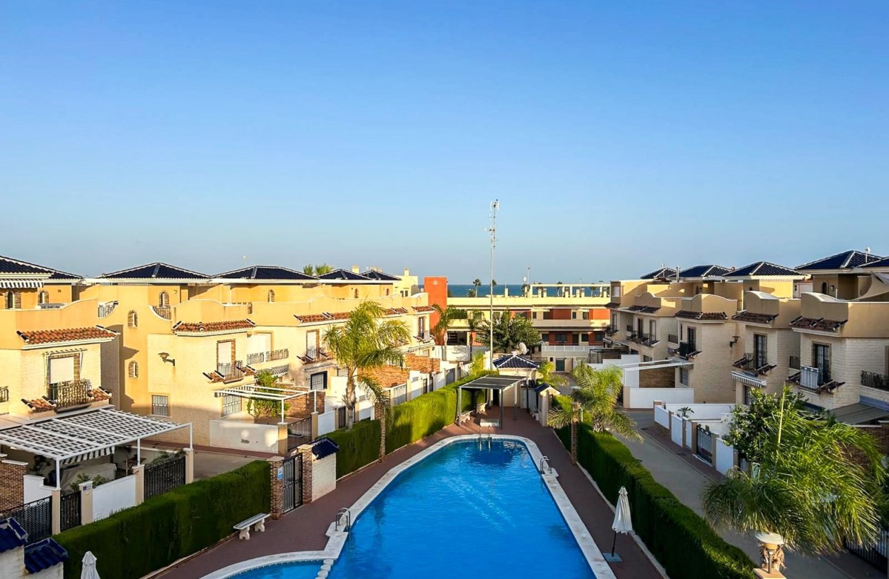 Resale - Townhouse - Pilar de la Horadada - Torre de la Horadada