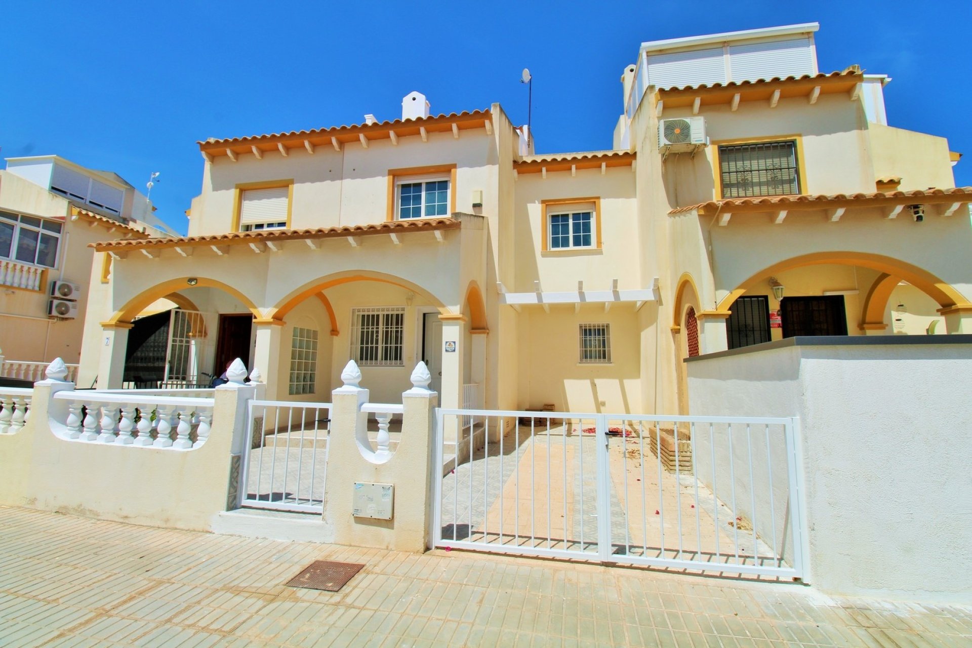 Resale - Townhouse - Playa Flamenca