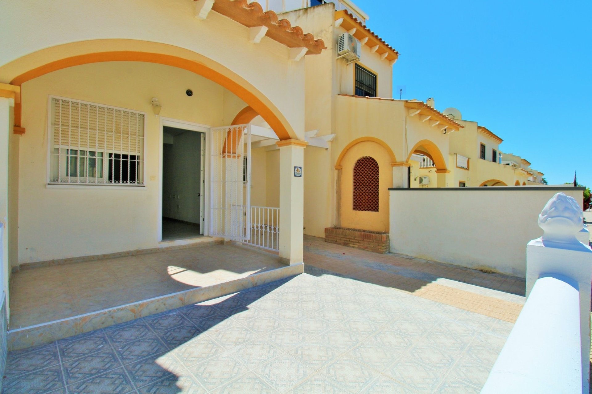 Resale - Townhouse - Playa Flamenca