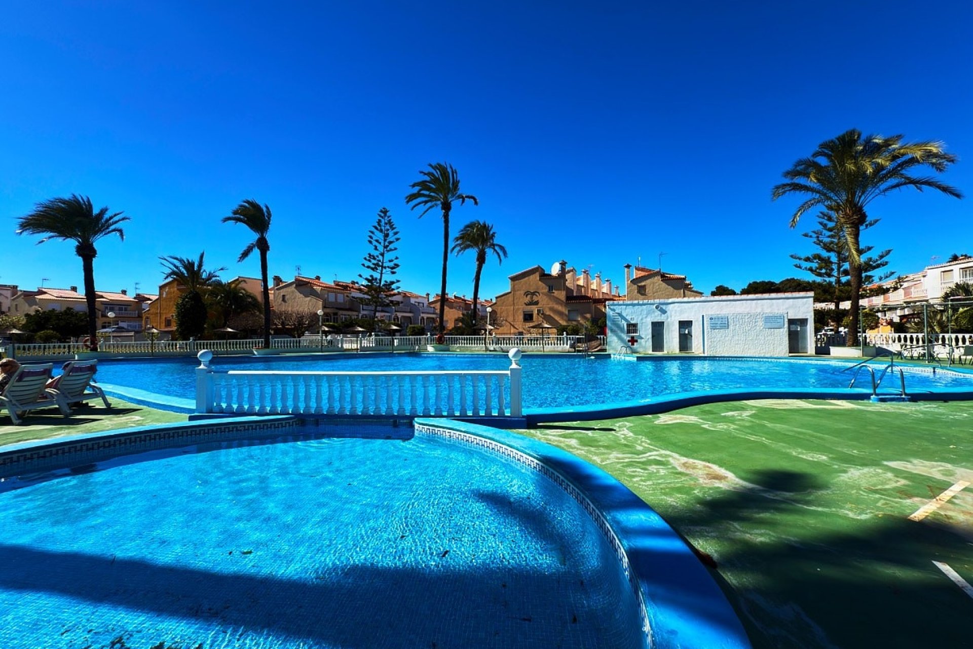 Resale - Townhouse - Torrevieja - Urb. Torrealmendros
