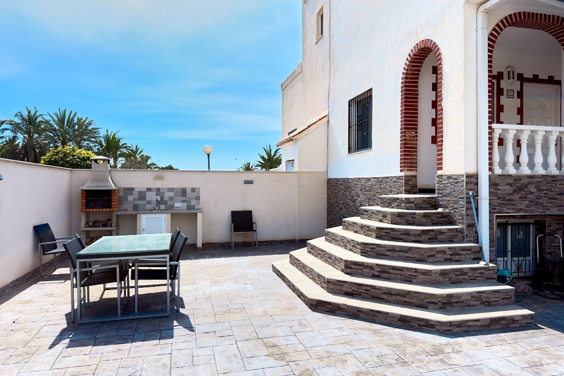 Resale - Townhouse - Torrevieja - Urb. Torrealmendros