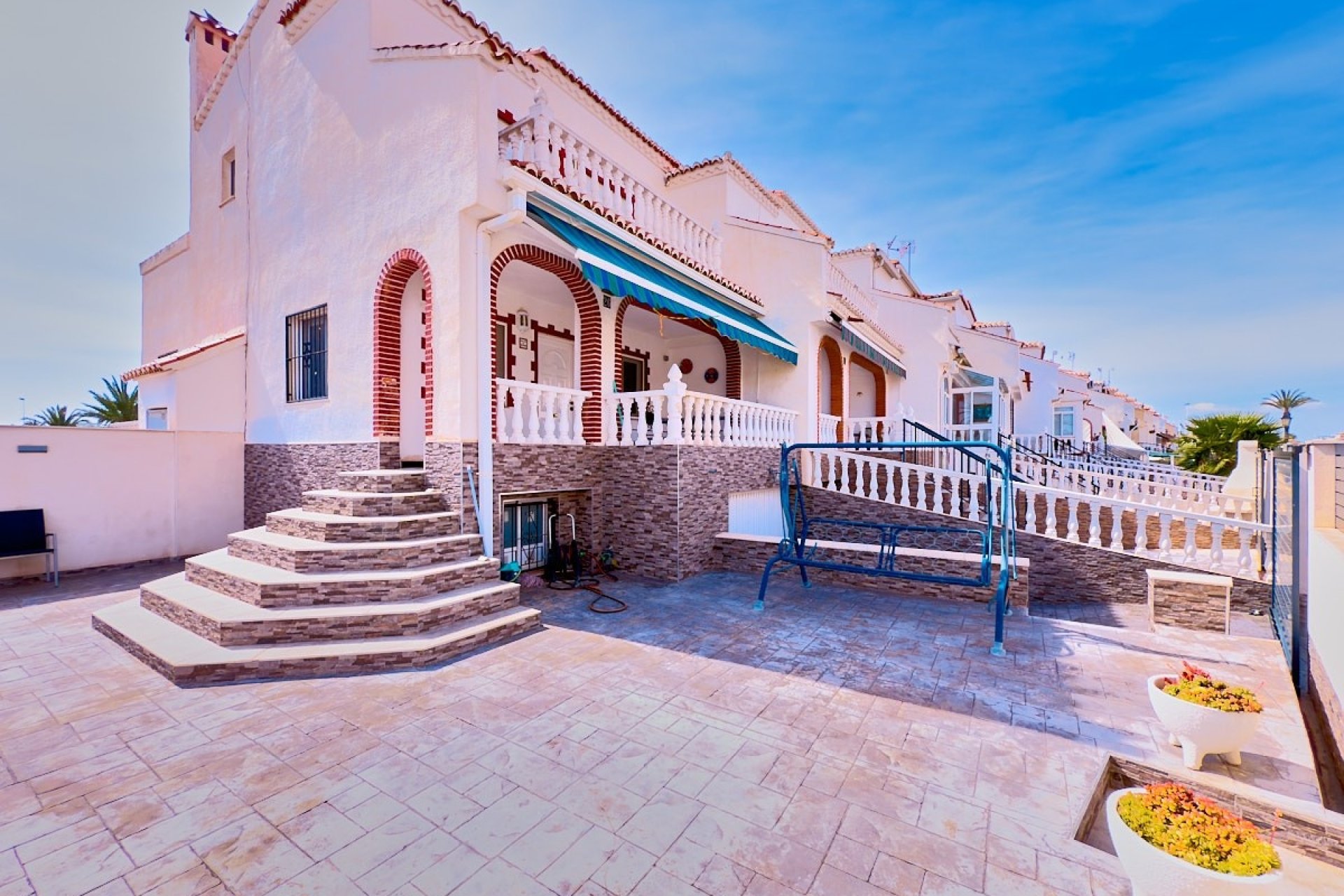 Resale - Townhouse - Torrevieja - Urb. Torrealmendros