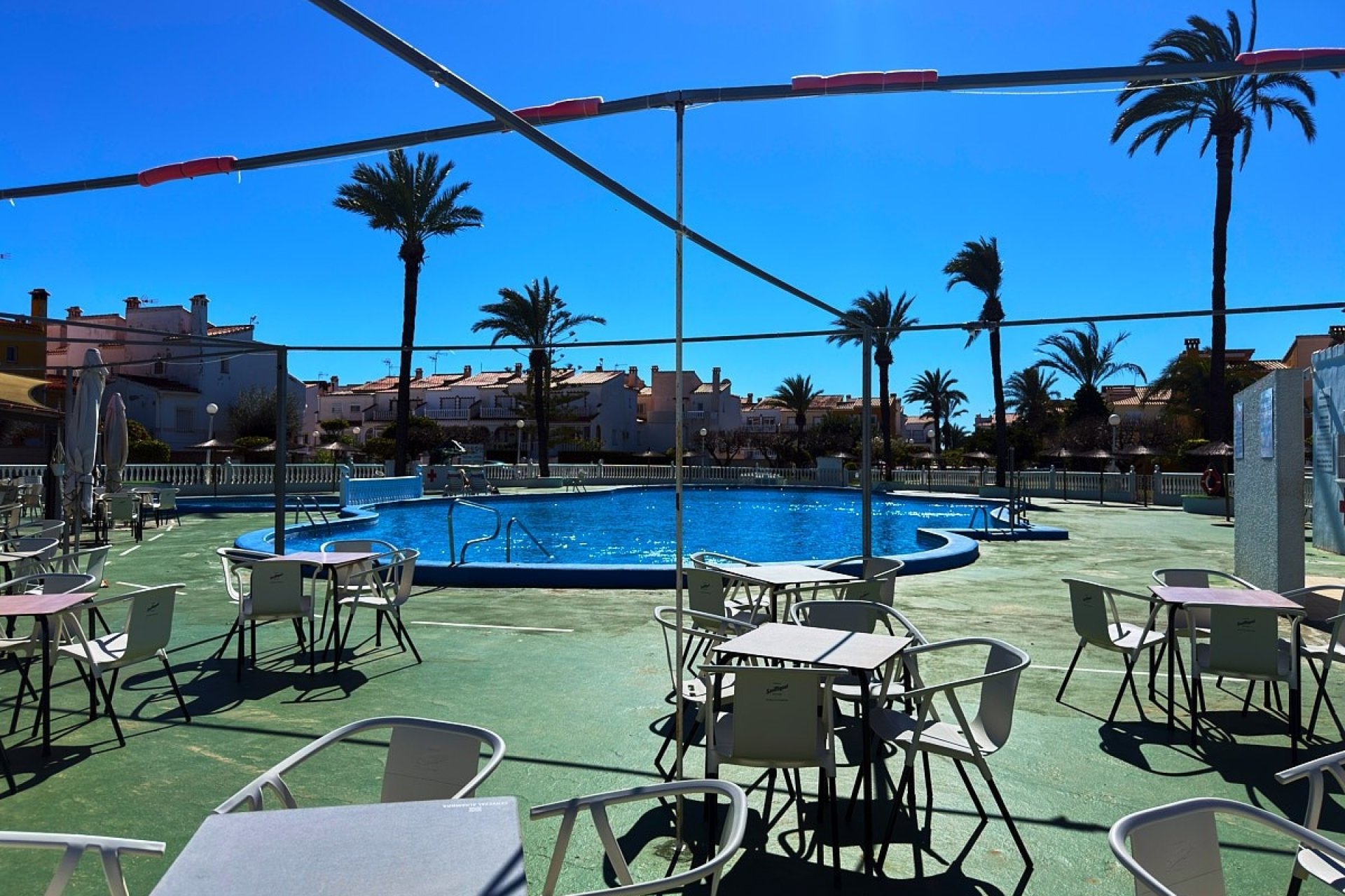 Resale - Townhouse - Torrevieja - Urb. Torrealmendros
