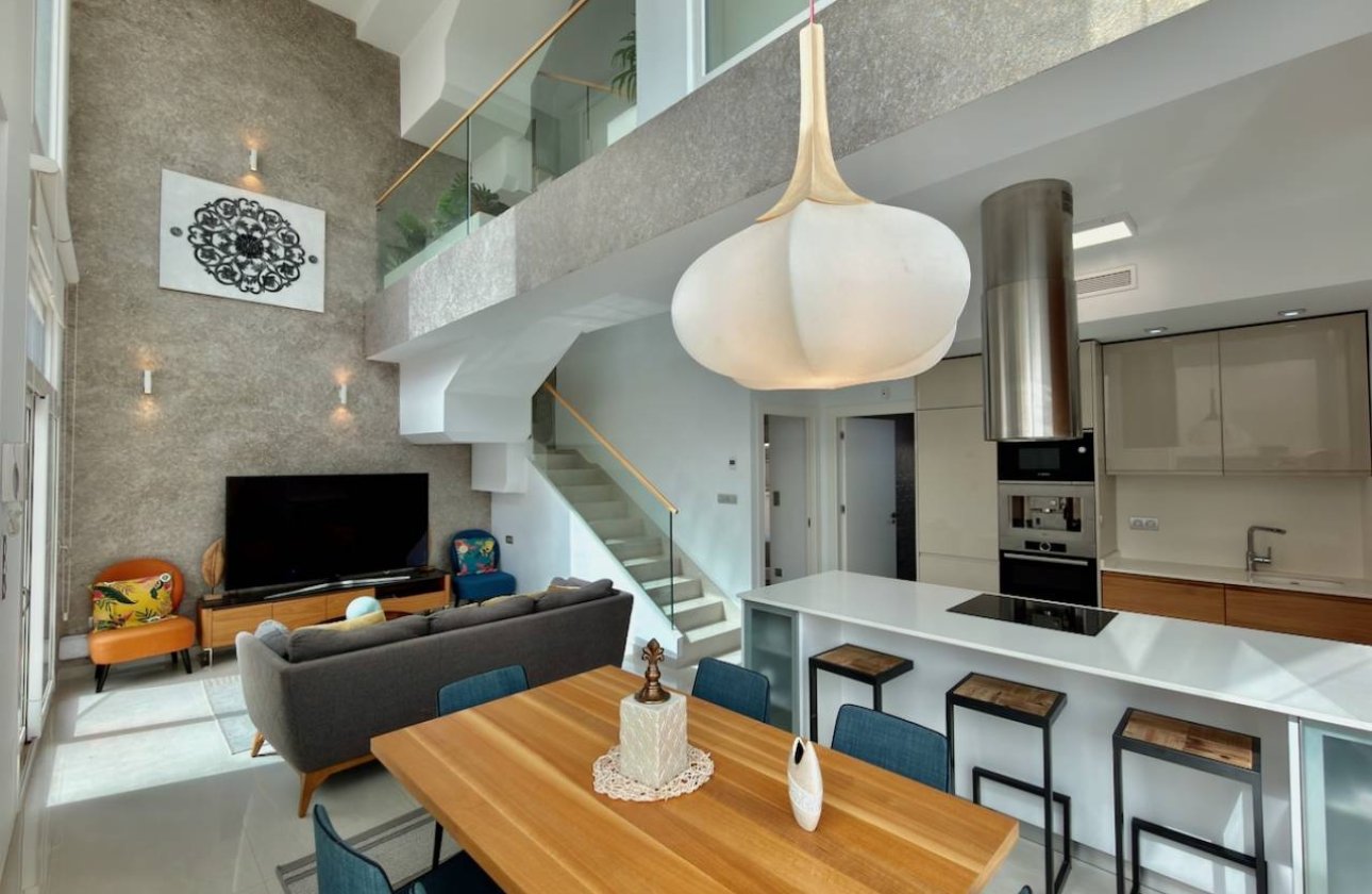Resale - Villa - Ciudad Quesada - Pueblo Bravo