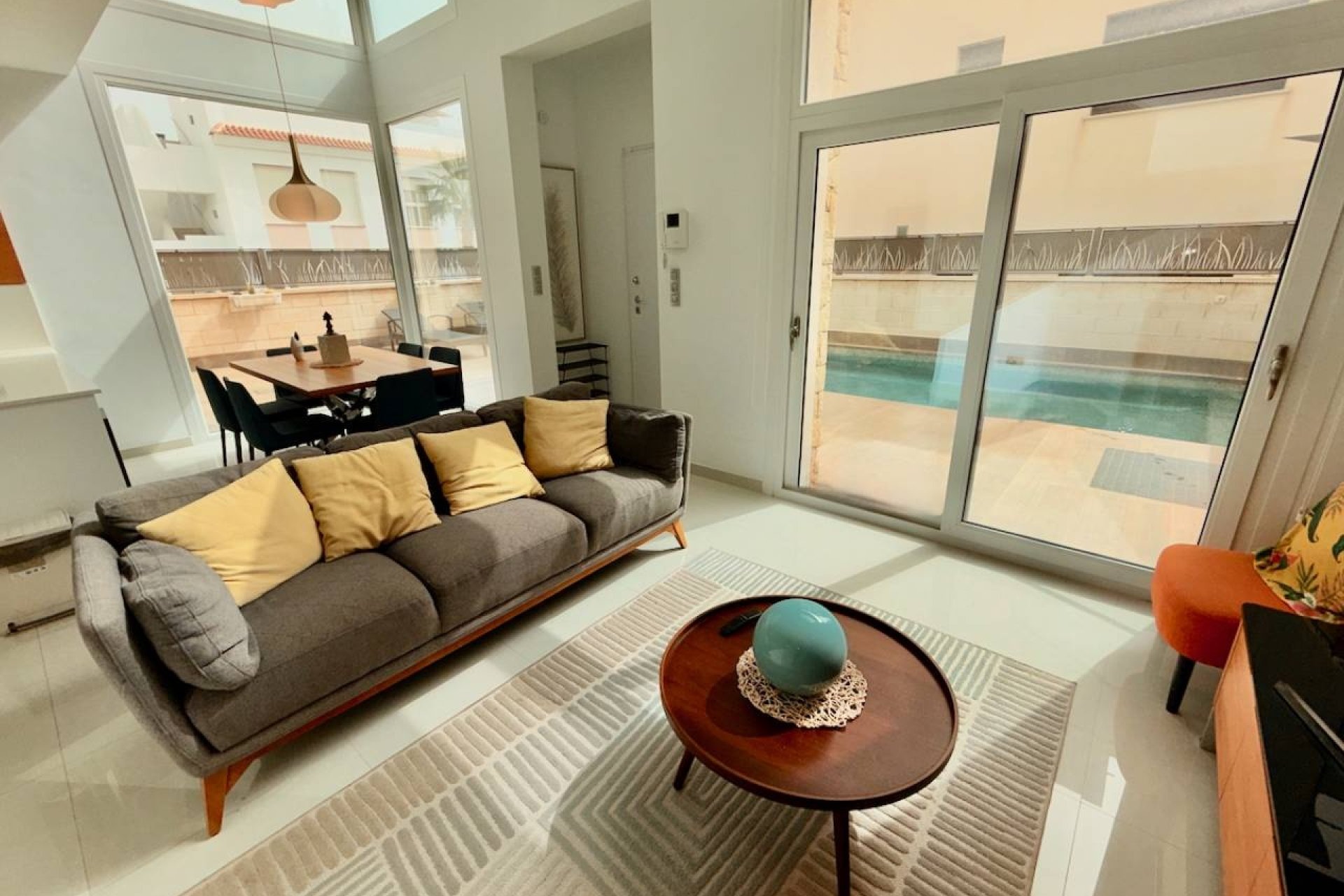 Resale - Villa - Ciudad Quesada - Pueblo Bravo