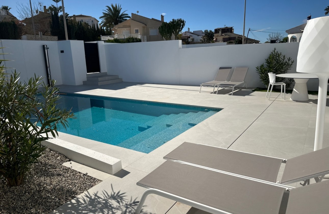 Resale - Villa - Ciudad Quesada