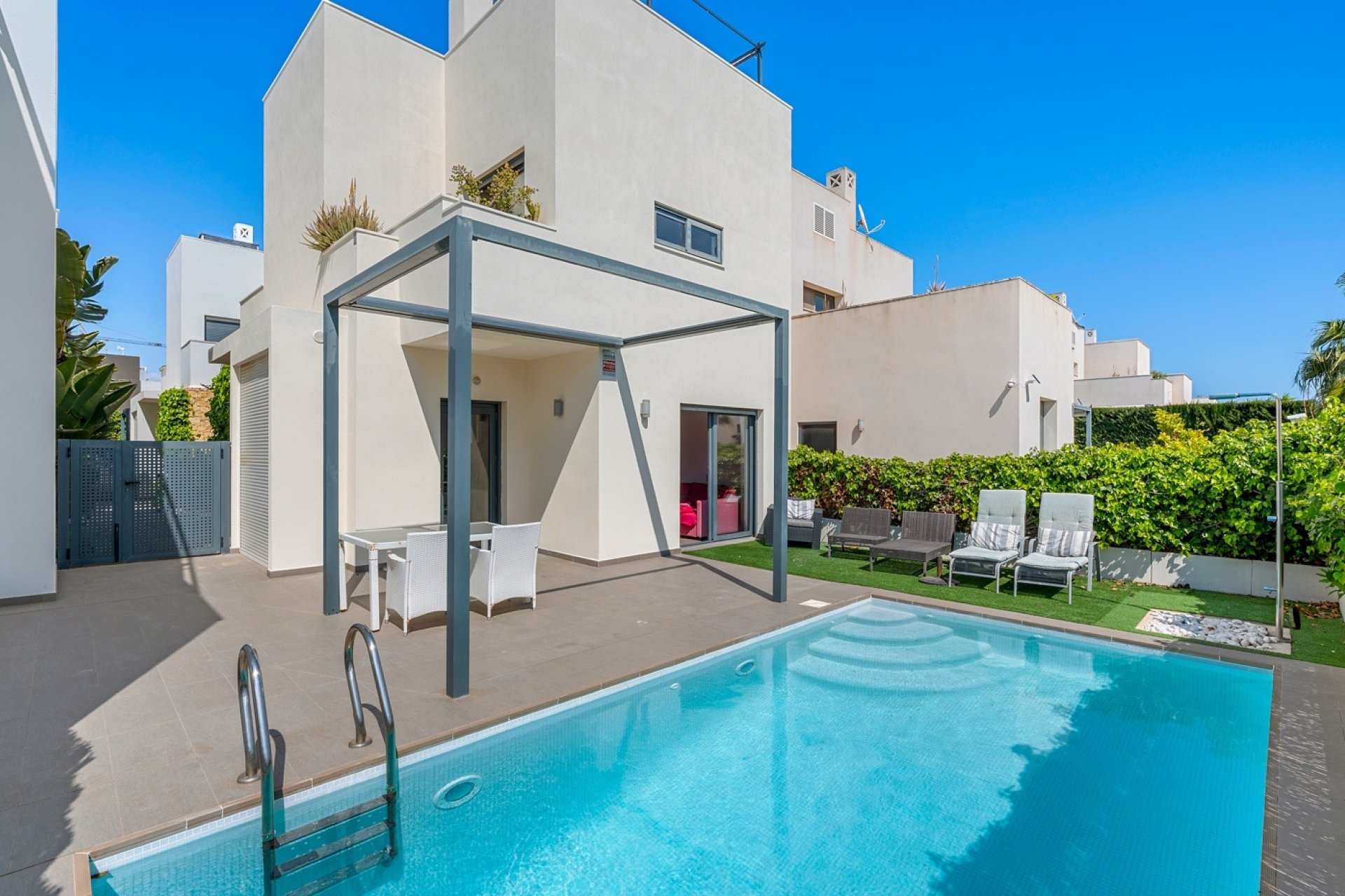Resale - Villa - Ciudad Quesada