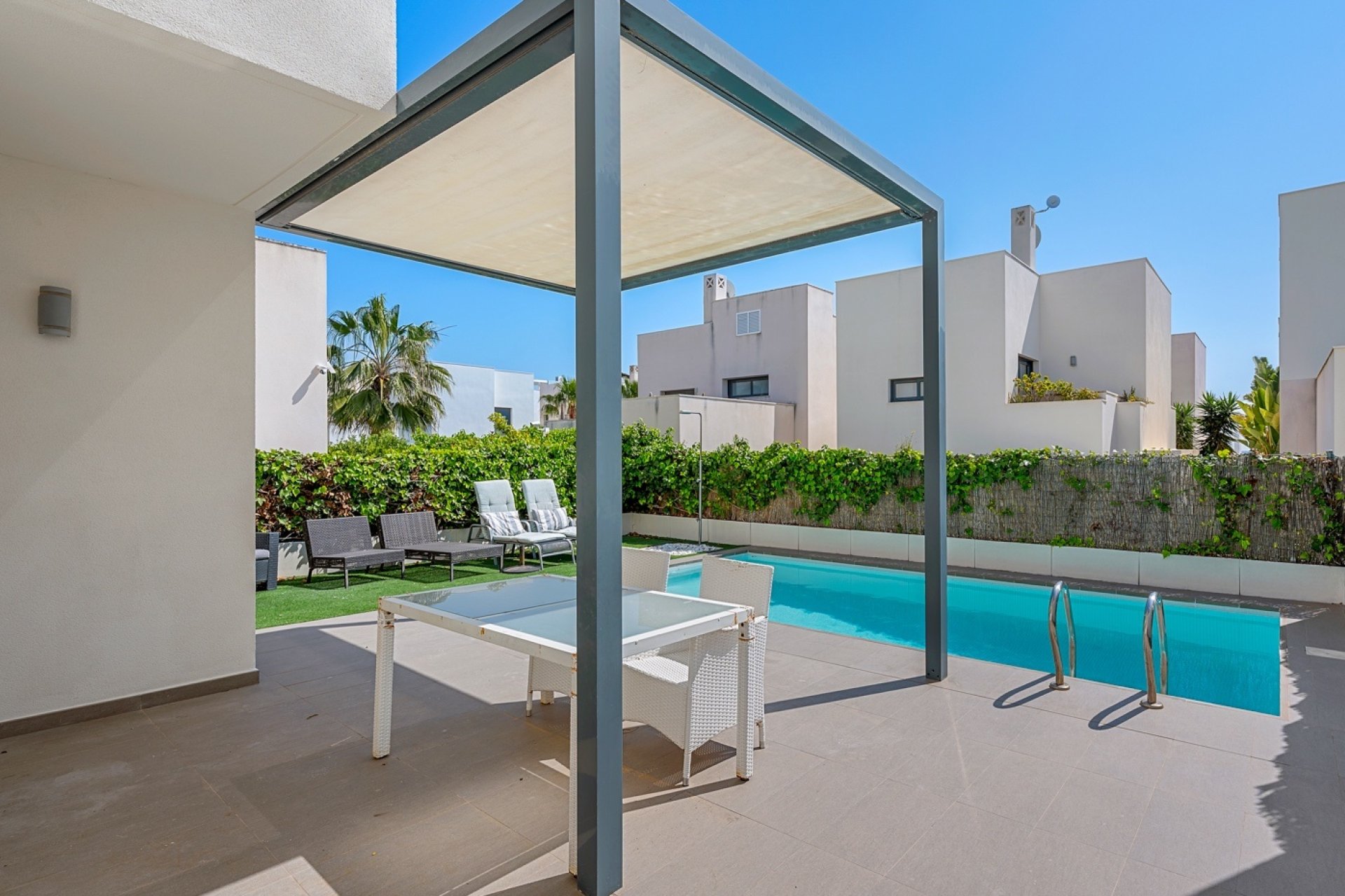 Resale - Villa - Ciudad Quesada