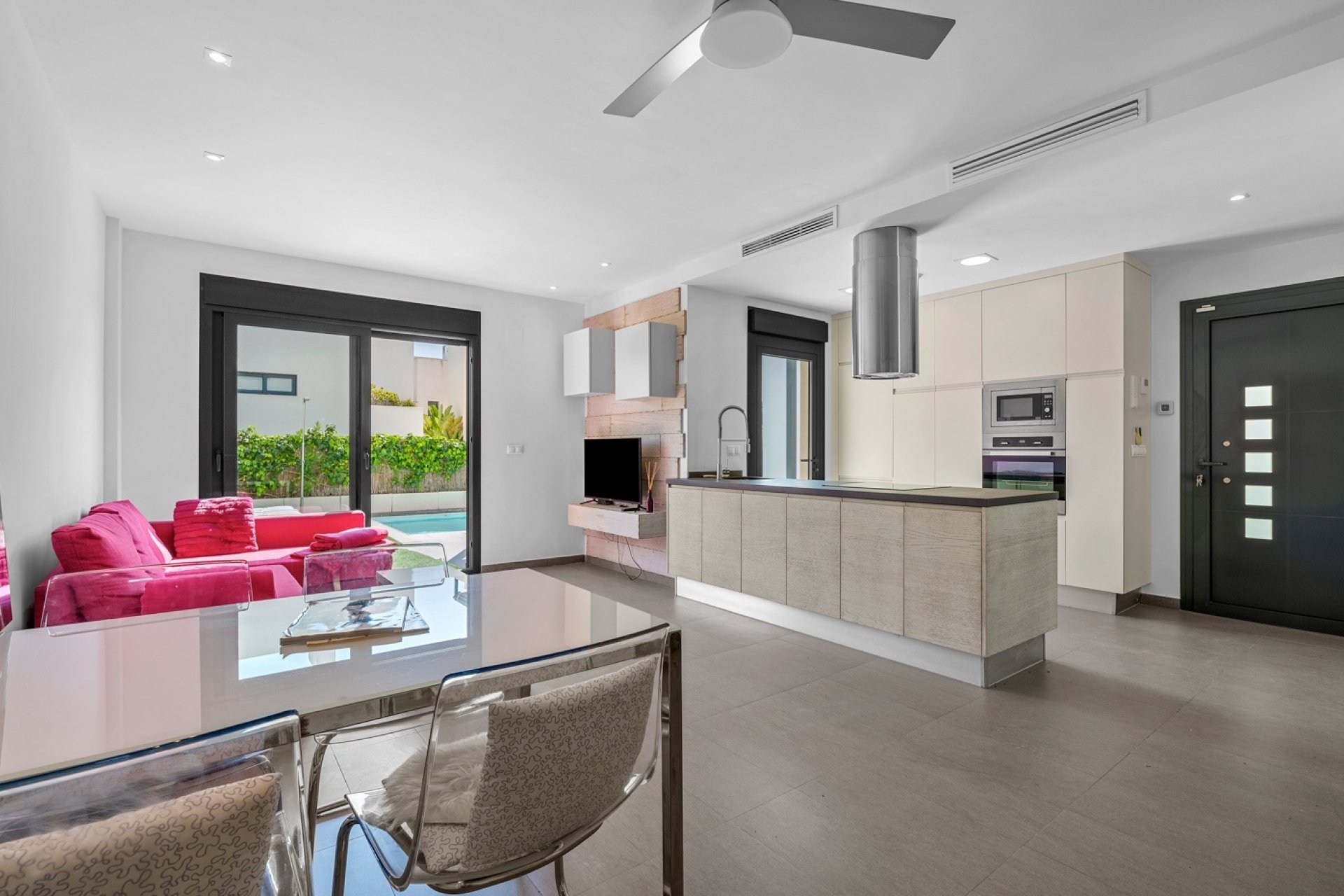 Resale - Villa - Ciudad Quesada
