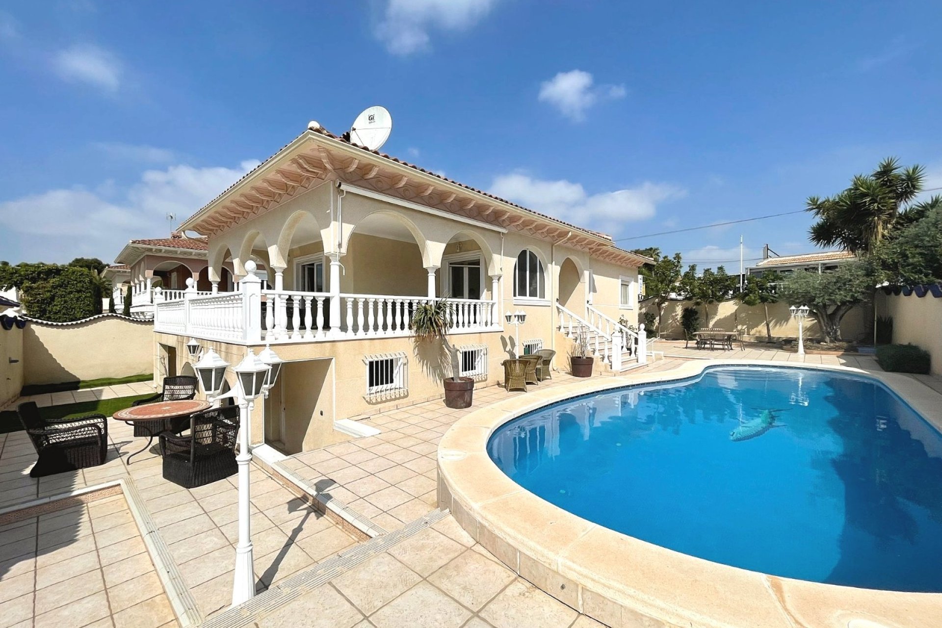 Resale - Villa - Ciudad Quesada