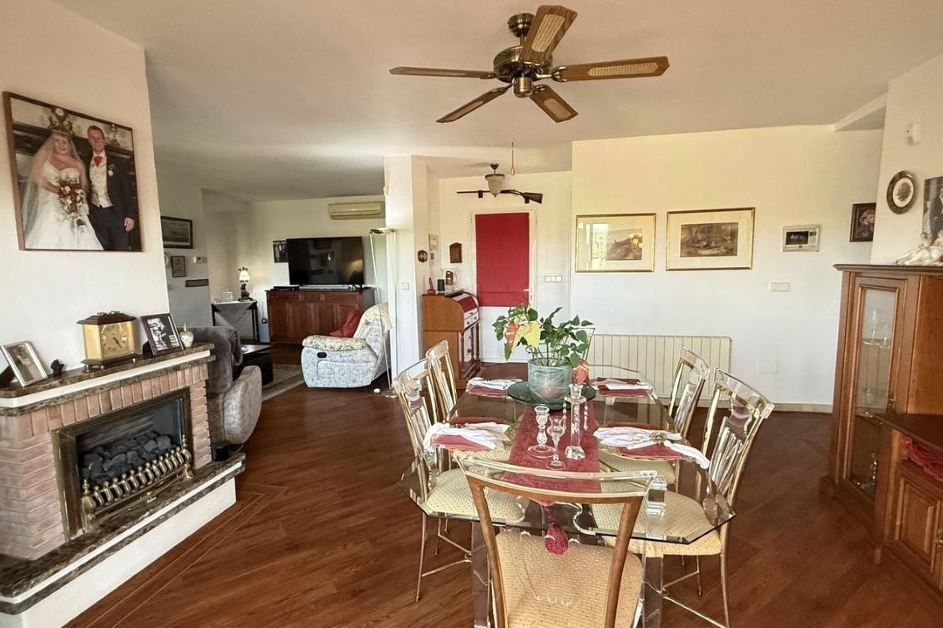 Resale - Villa - Dehesa de Campoamor - Las Ramblas Golf