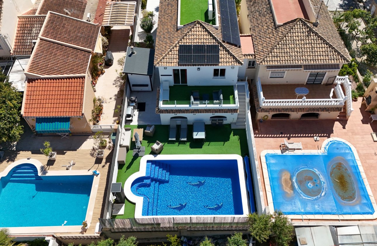 Resale - Villa - Los Balcones