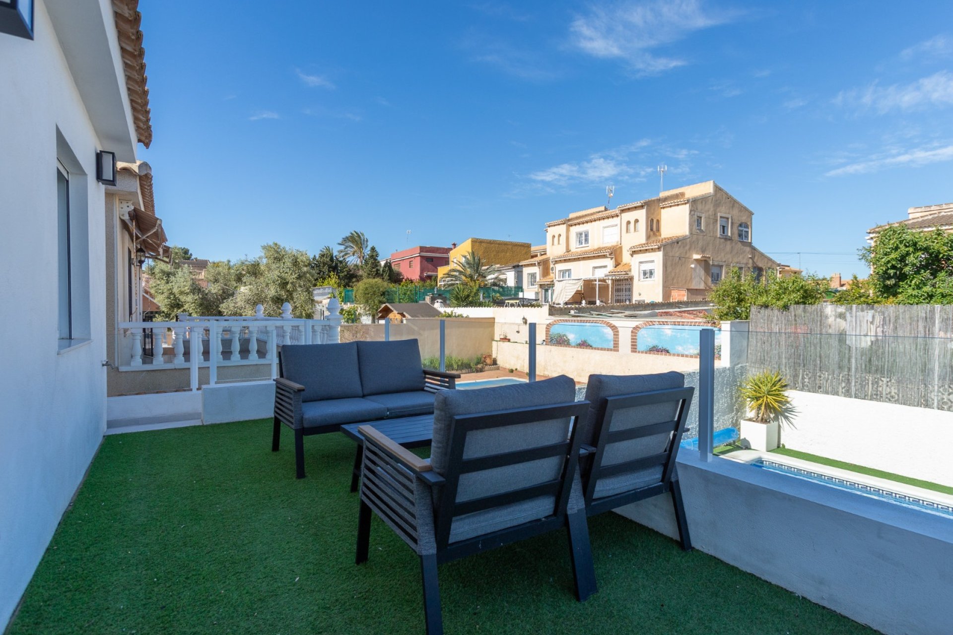 Resale - Villa - Los Balcones