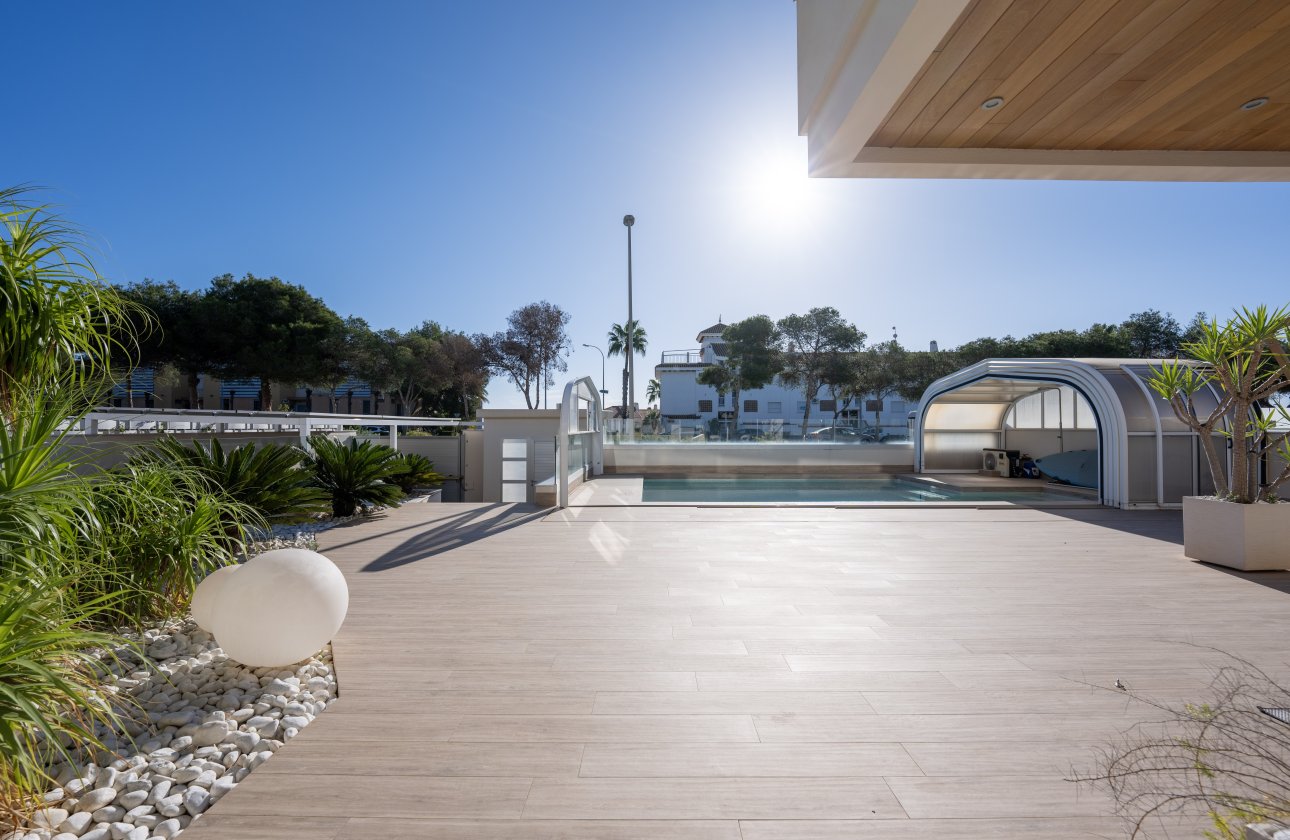 Resale - Villa - Orihuela Costa - Cabo Roig