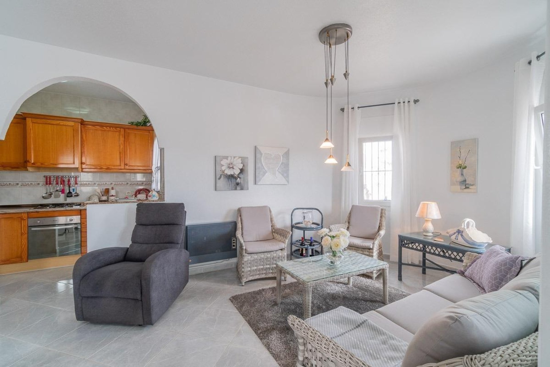 Resale - Villa - Orihuela Costa - La Florida