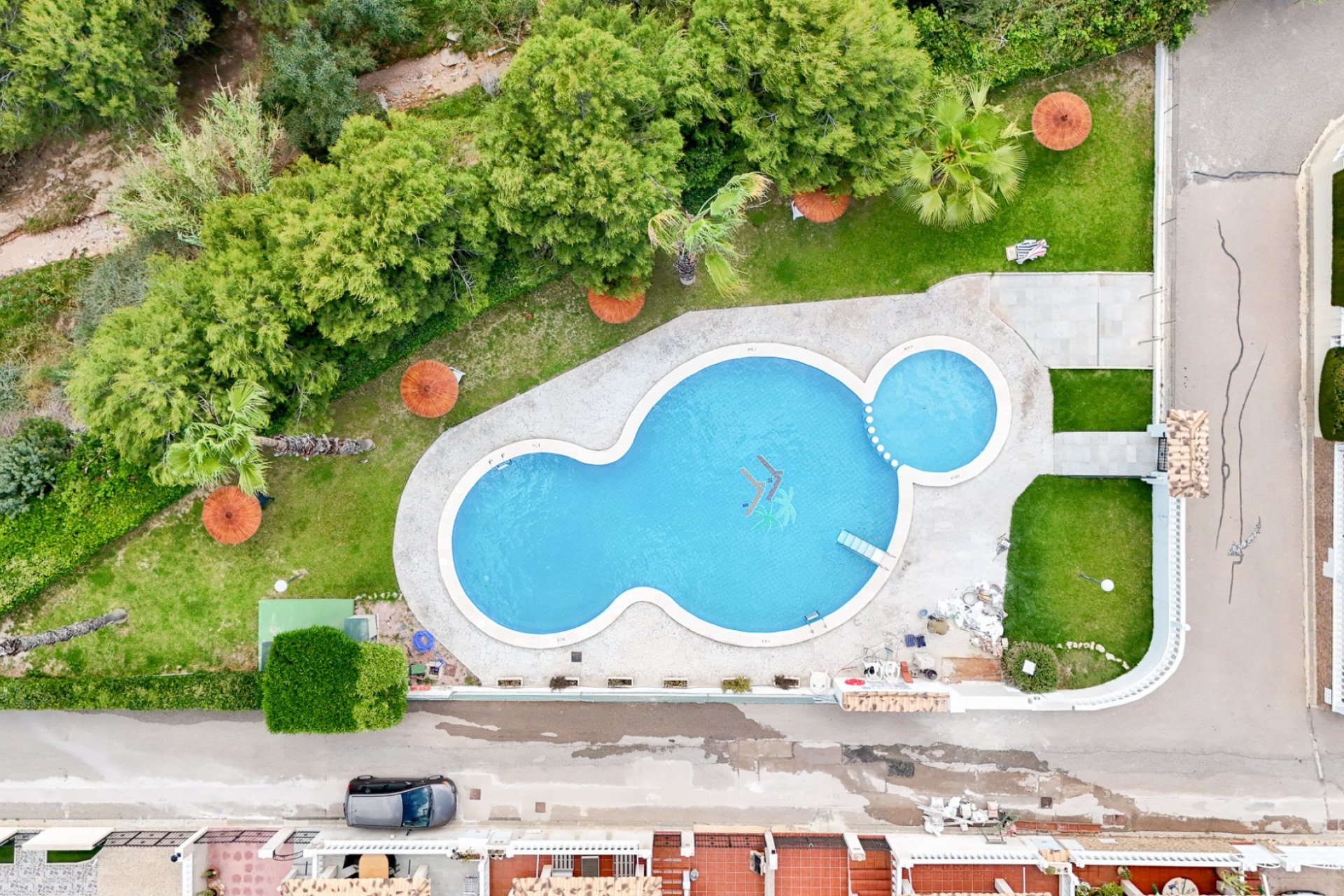 Resale - Villa - Orihuela Costa - La Zenia
