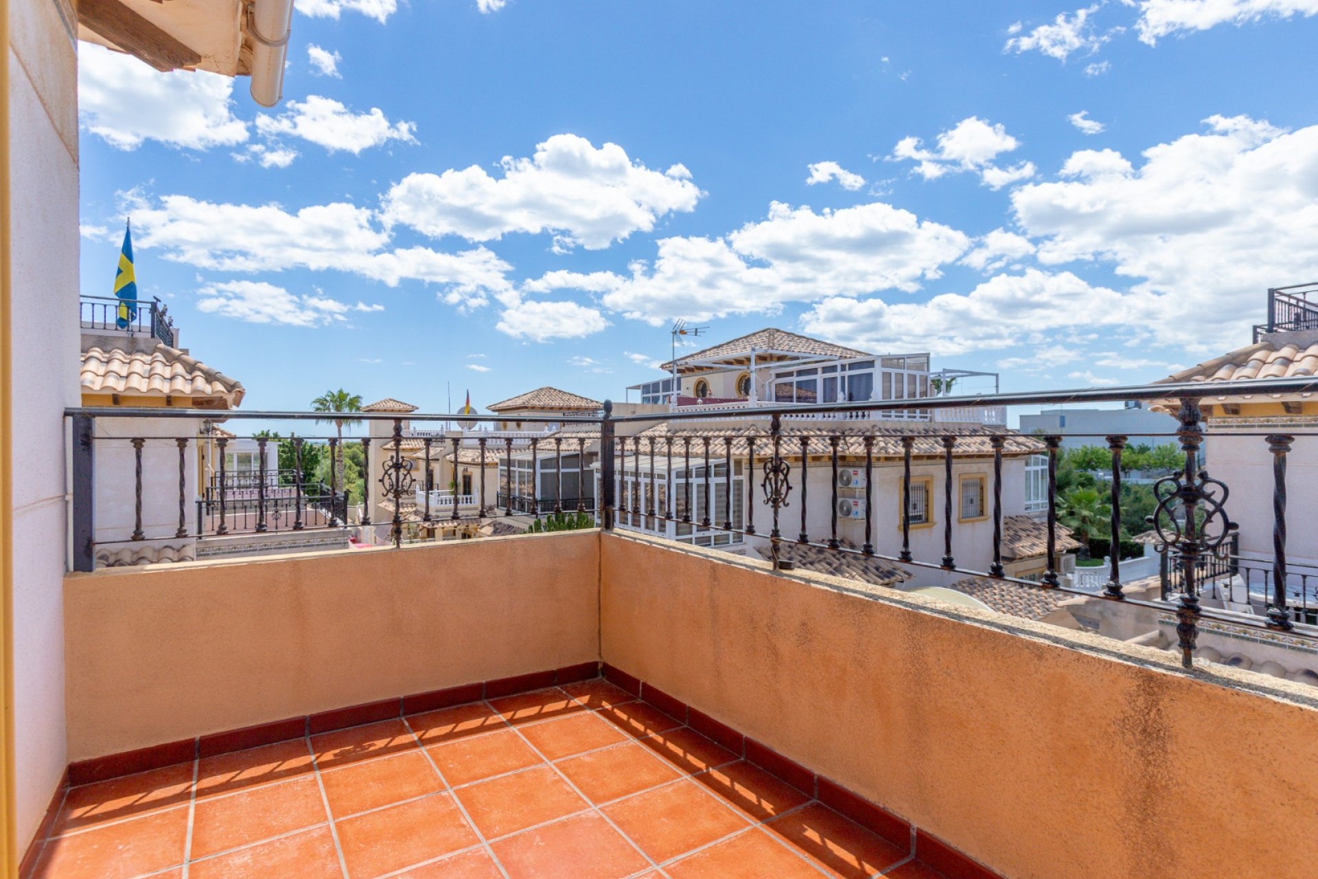 Resale - Villa - Orihuela Costa - La Zenia