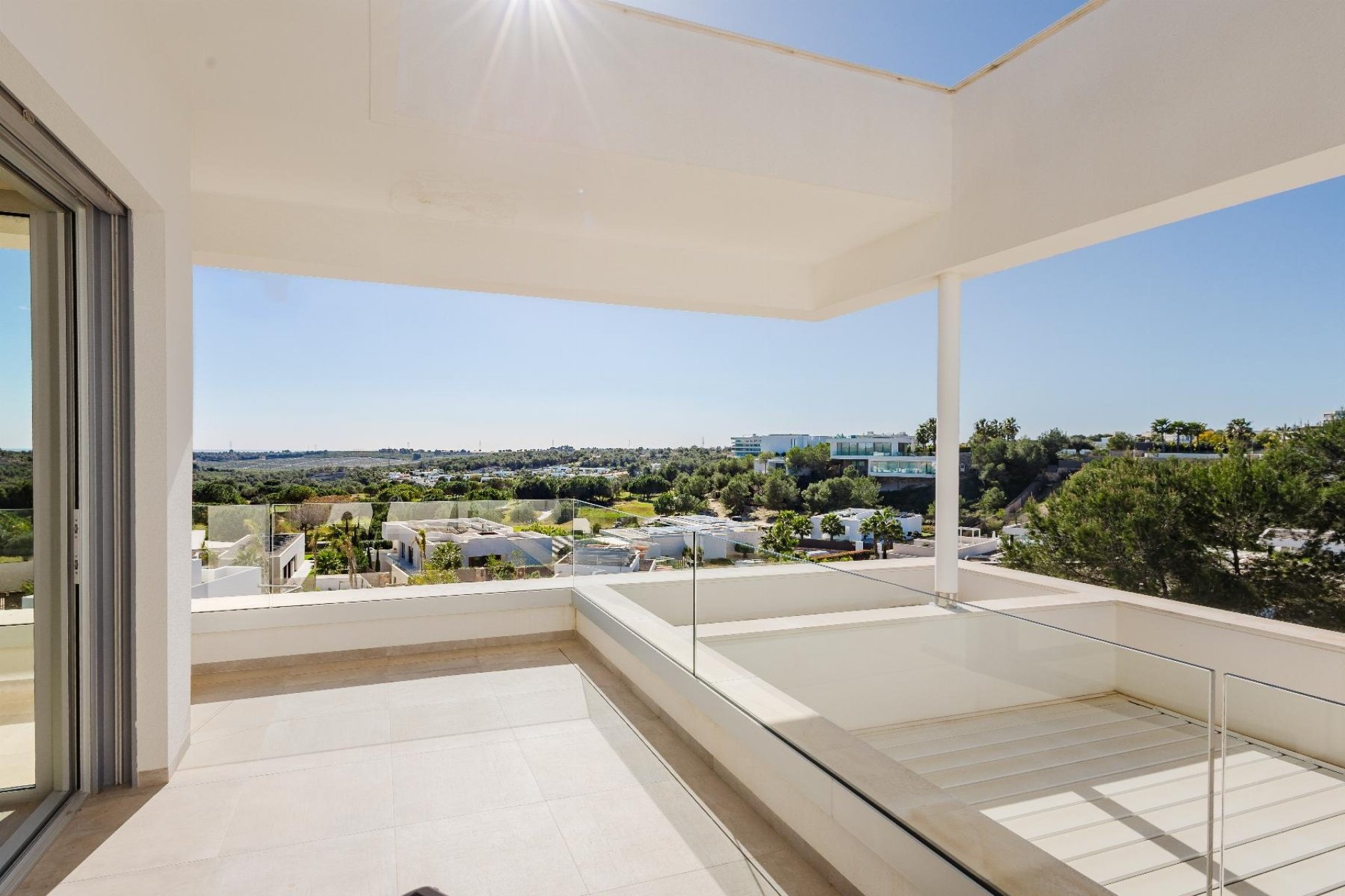 Resale - Villa - Orihuela Costa - Las Colinas Golf