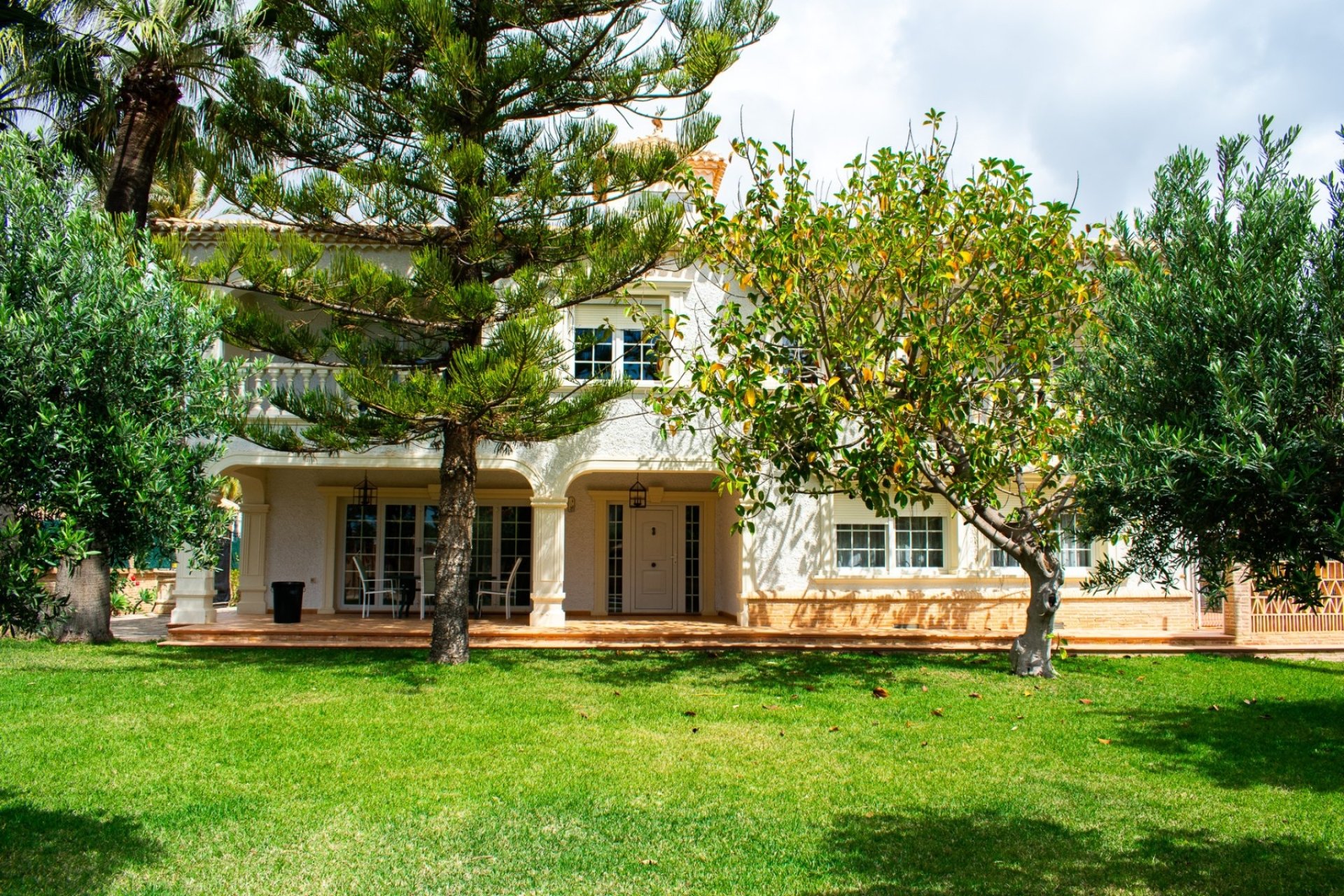 Resale - Villa - Orihuela Costa - MUY CERCA DE LA PLAYA