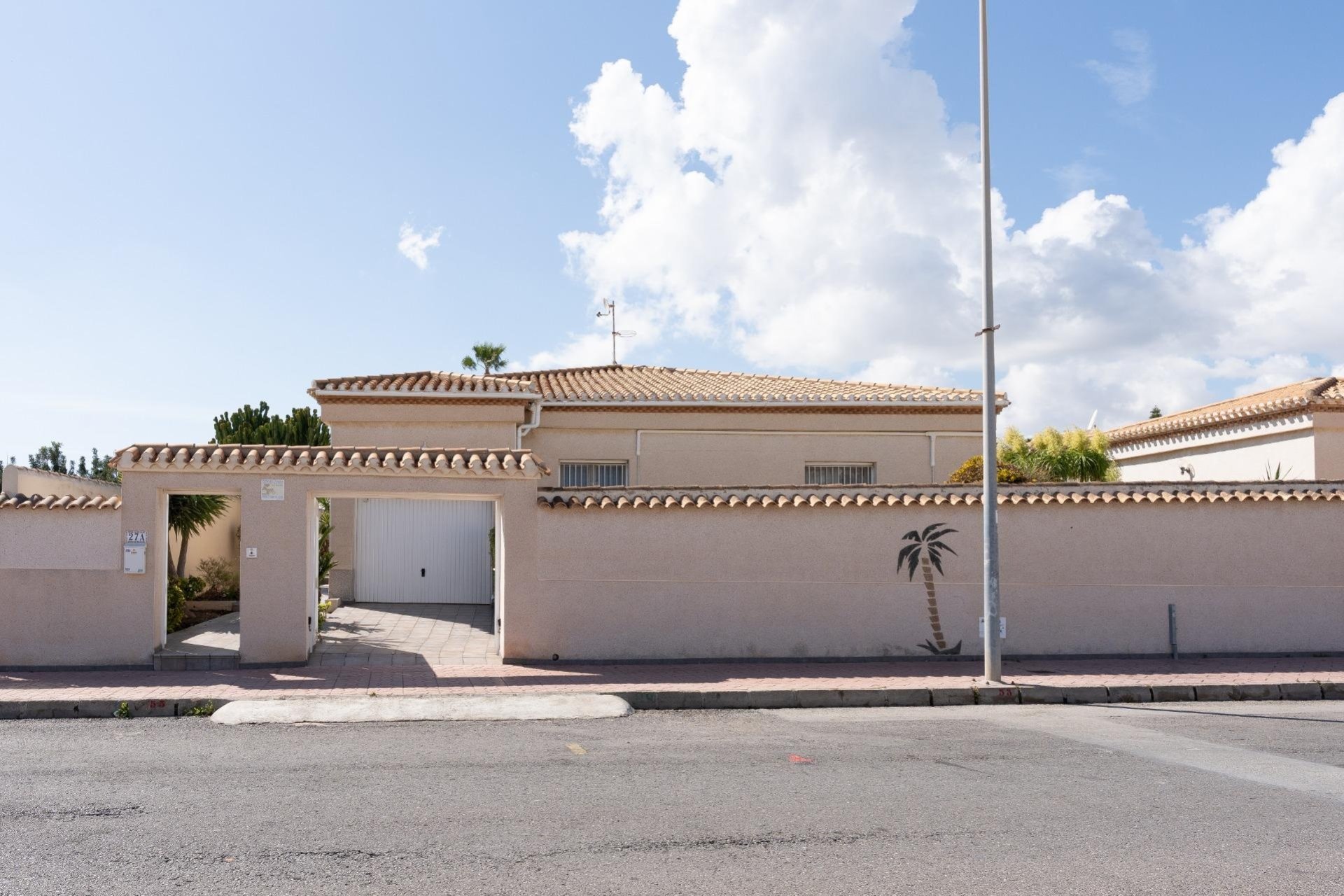 Resale - Villa - Orihuela Costa - Playa Flamenca