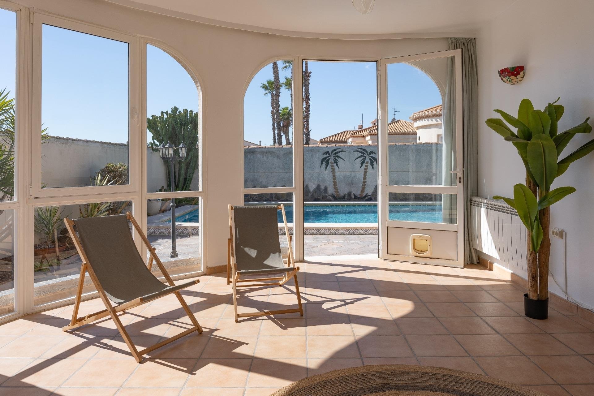Resale - Villa - Orihuela Costa - Playa Flamenca