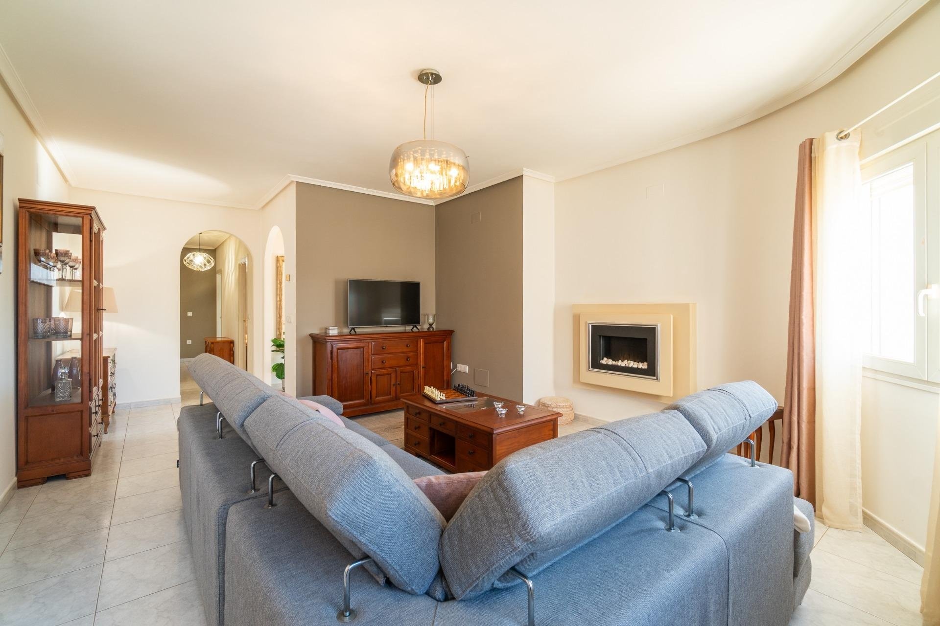 Resale - Villa - Orihuela Costa - Playa Flamenca