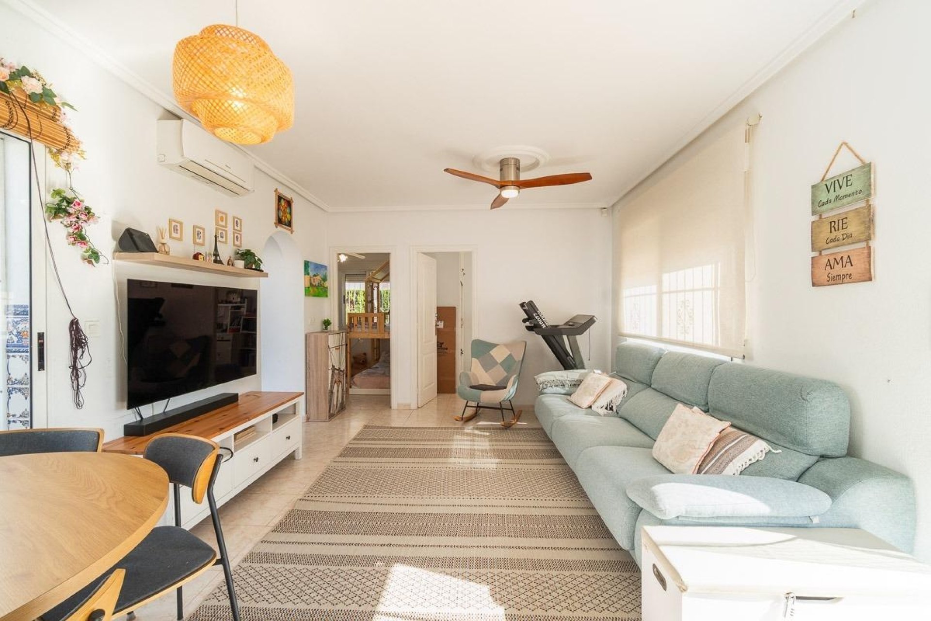 Resale - Villa - Orihuela Costa - Punta Prima
