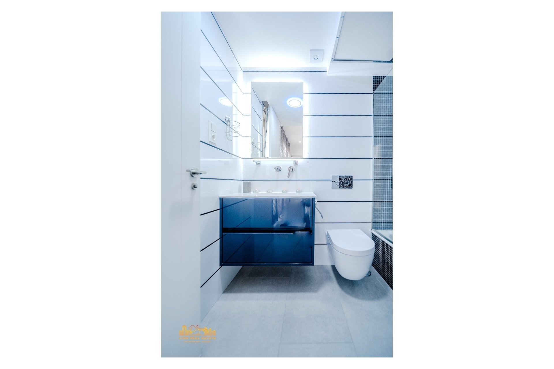Resale - Villa - Orihuela Costa - Villamartín