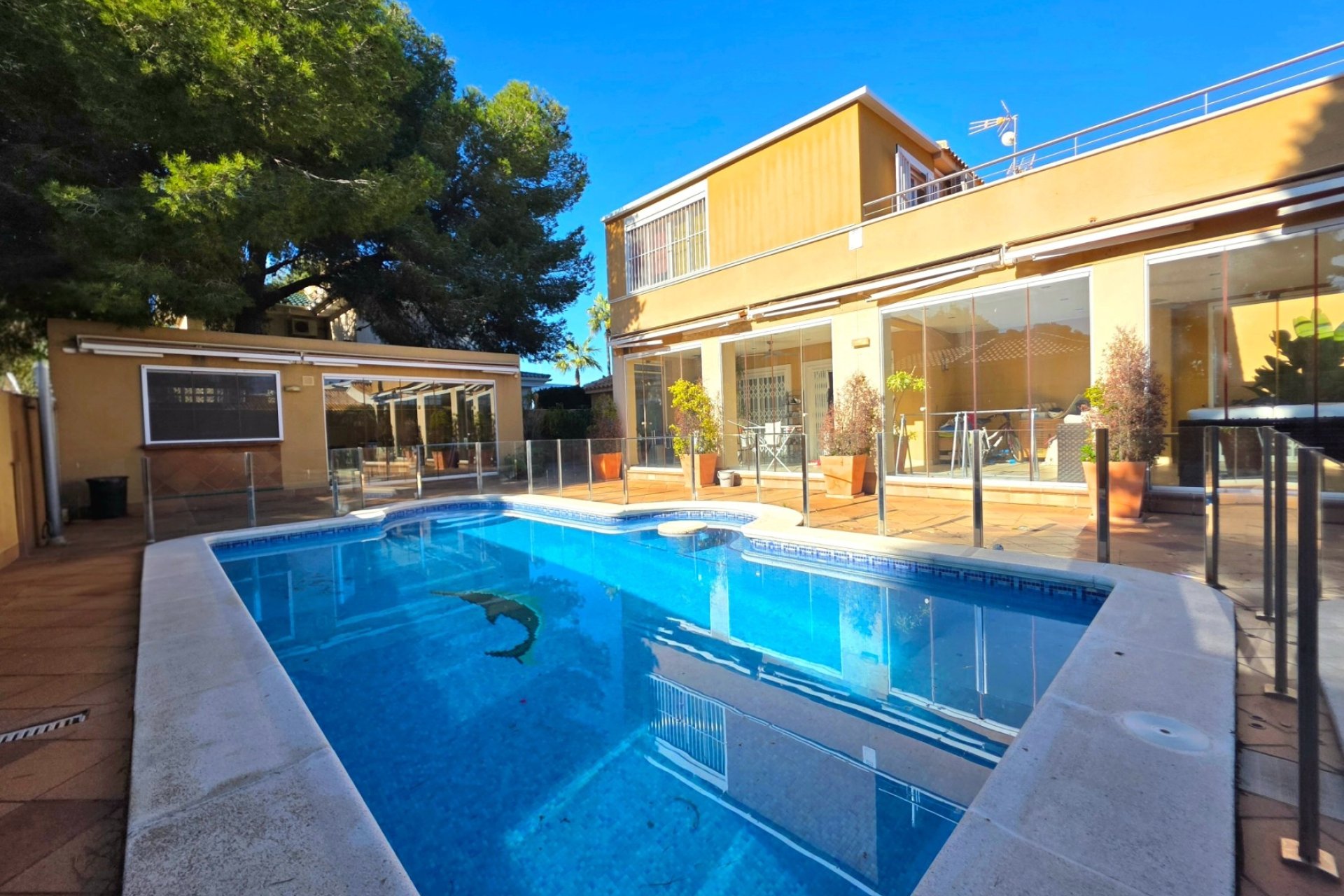 Resale - Villa - Torrevieja - Cabo Cervera