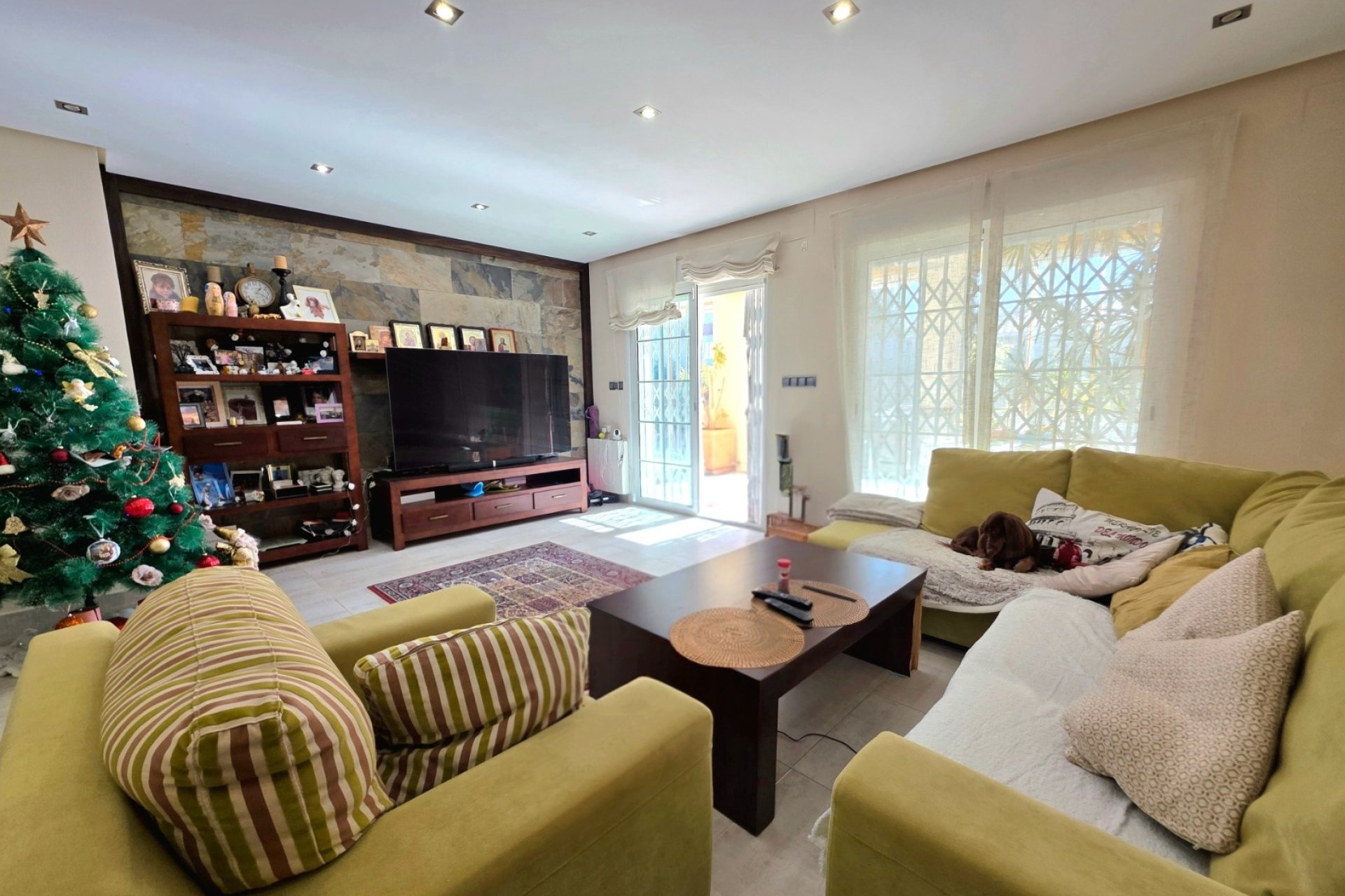 Resale - Villa - Torrevieja - Cabo Cervera