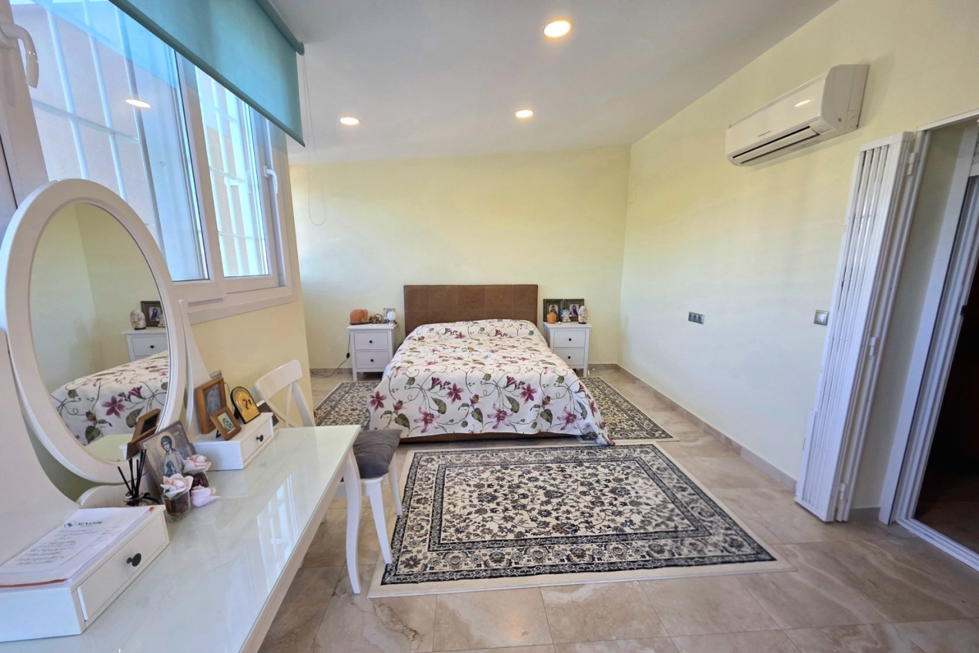 Resale - Villa - Torrevieja - Cabo Cervera