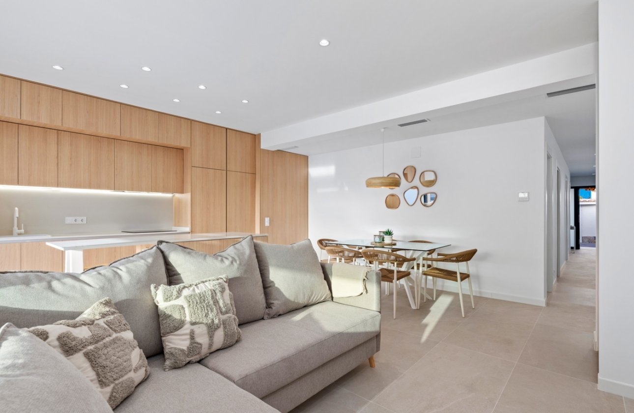 Resale - Villa - Torrevieja - El Chaparral
