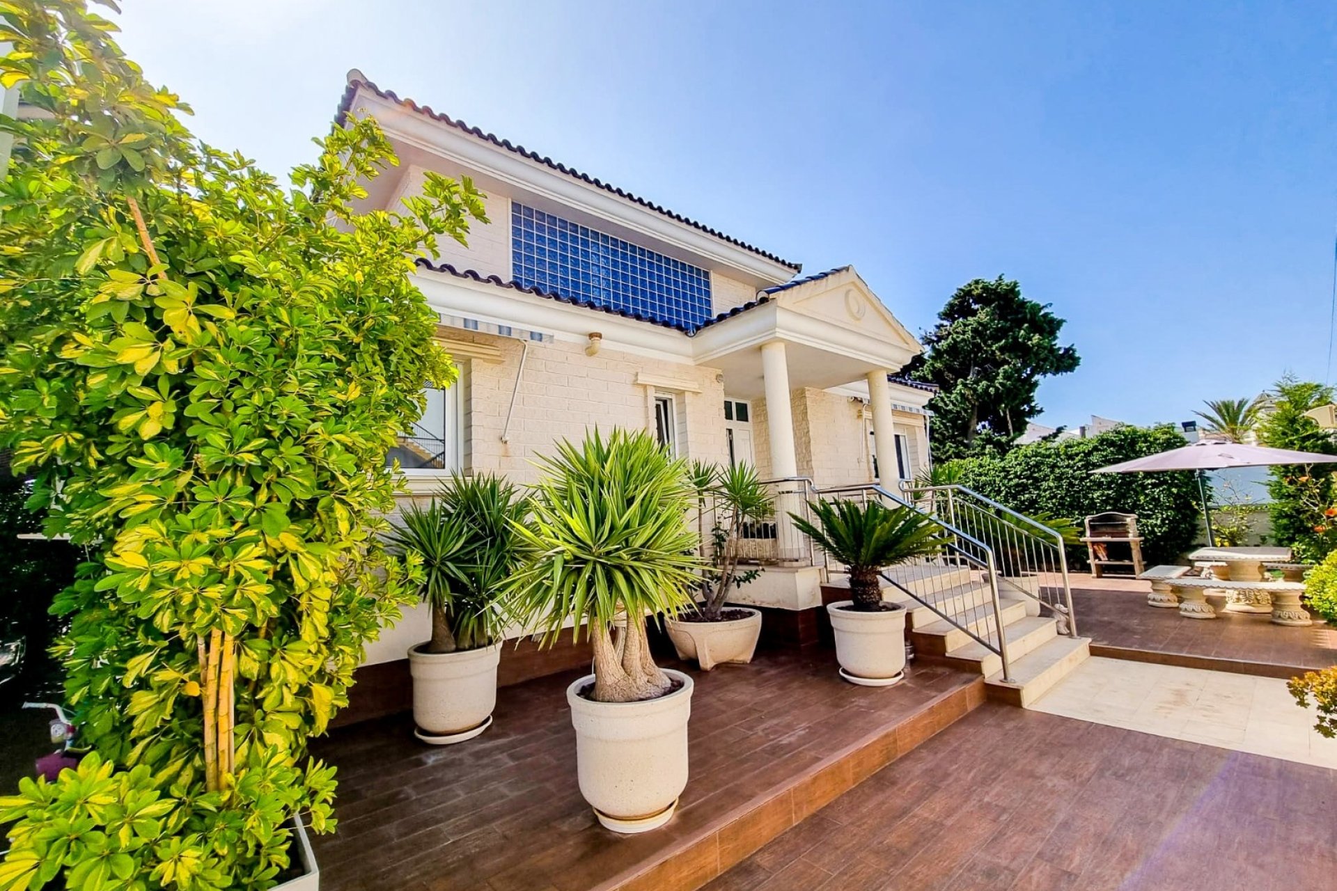 Resale - Villa - Torrevieja - La Mata