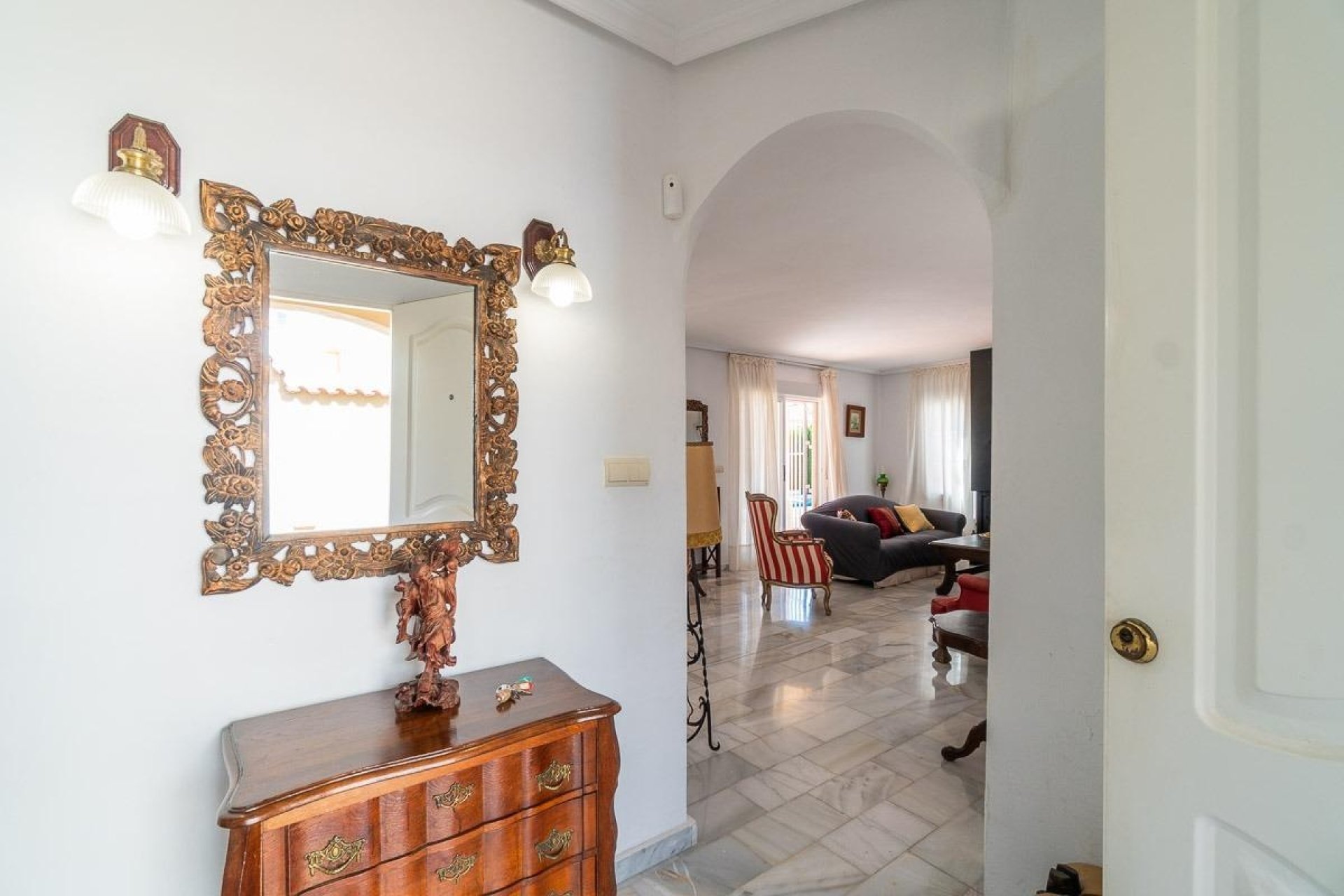 Resale - Villa - Torrevieja - La Mata